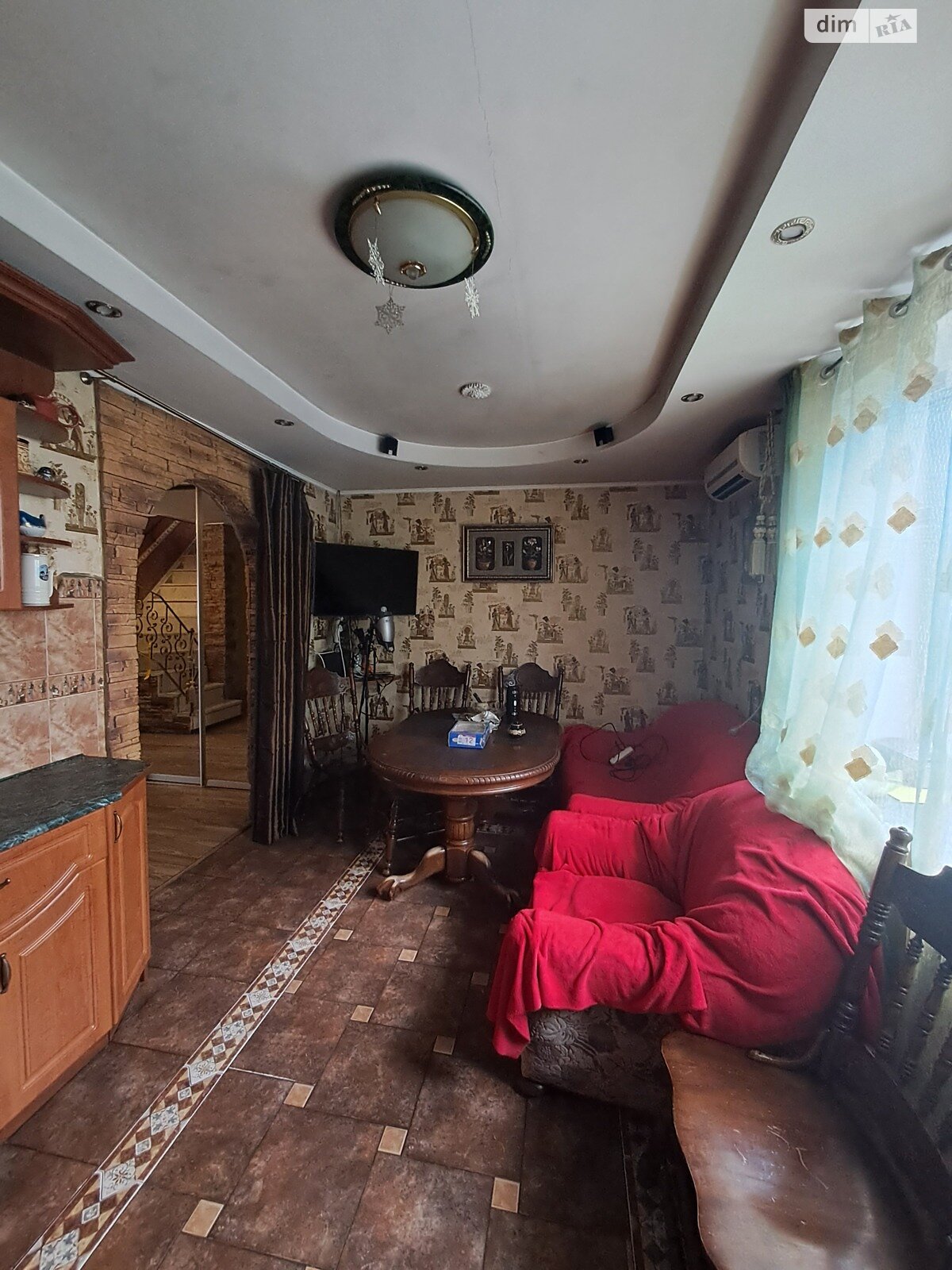 трехэтажный дуплекс, 200 кв. м, кирпич. Сдается помесячно в Киеве, в районе Русановские Сады фото 1 трехэтажный дуплекс, 200 кв. м, кирпич. Сдается помесячно в Киеве, в районе Русановские Сады фото 1