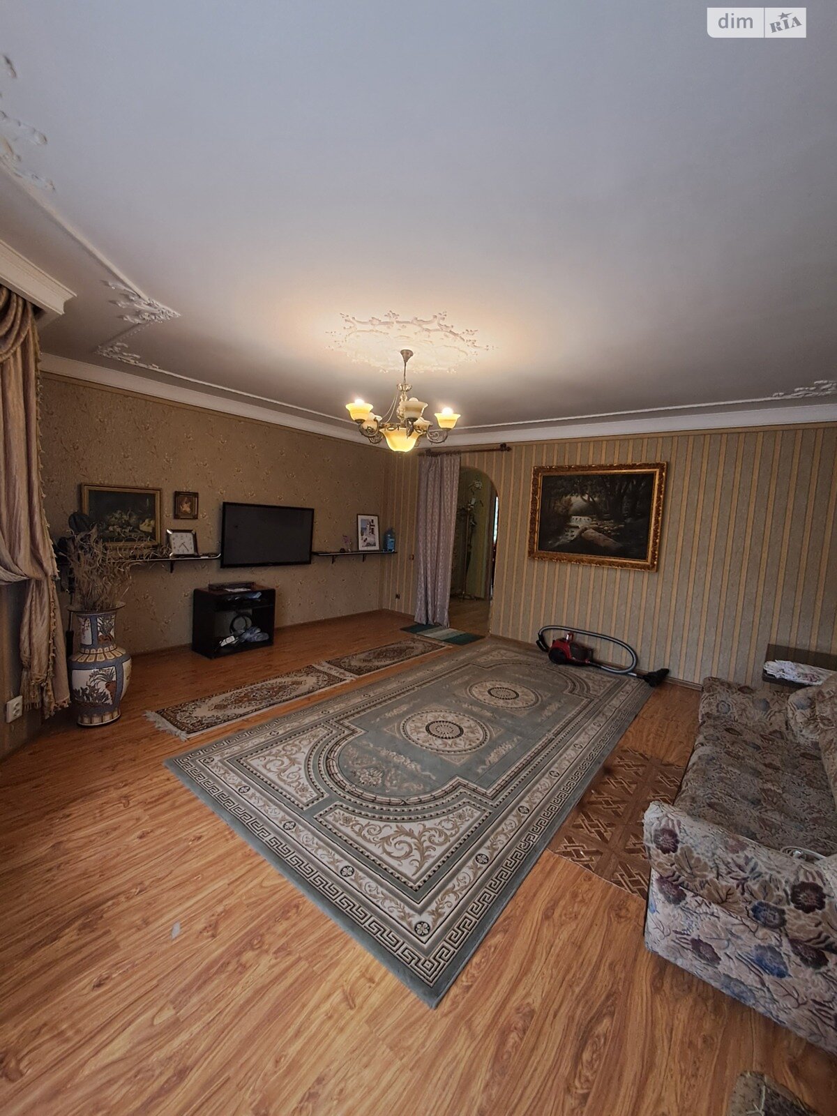 трехэтажный дуплекс, 200 кв. м, кирпич. Сдается помесячно в Киеве, в районе Русановские Сады фото 1 трехэтажный дуплекс, 200 кв. м, кирпич. Сдается помесячно в Киеве, в районе Русановские Сады фото 1