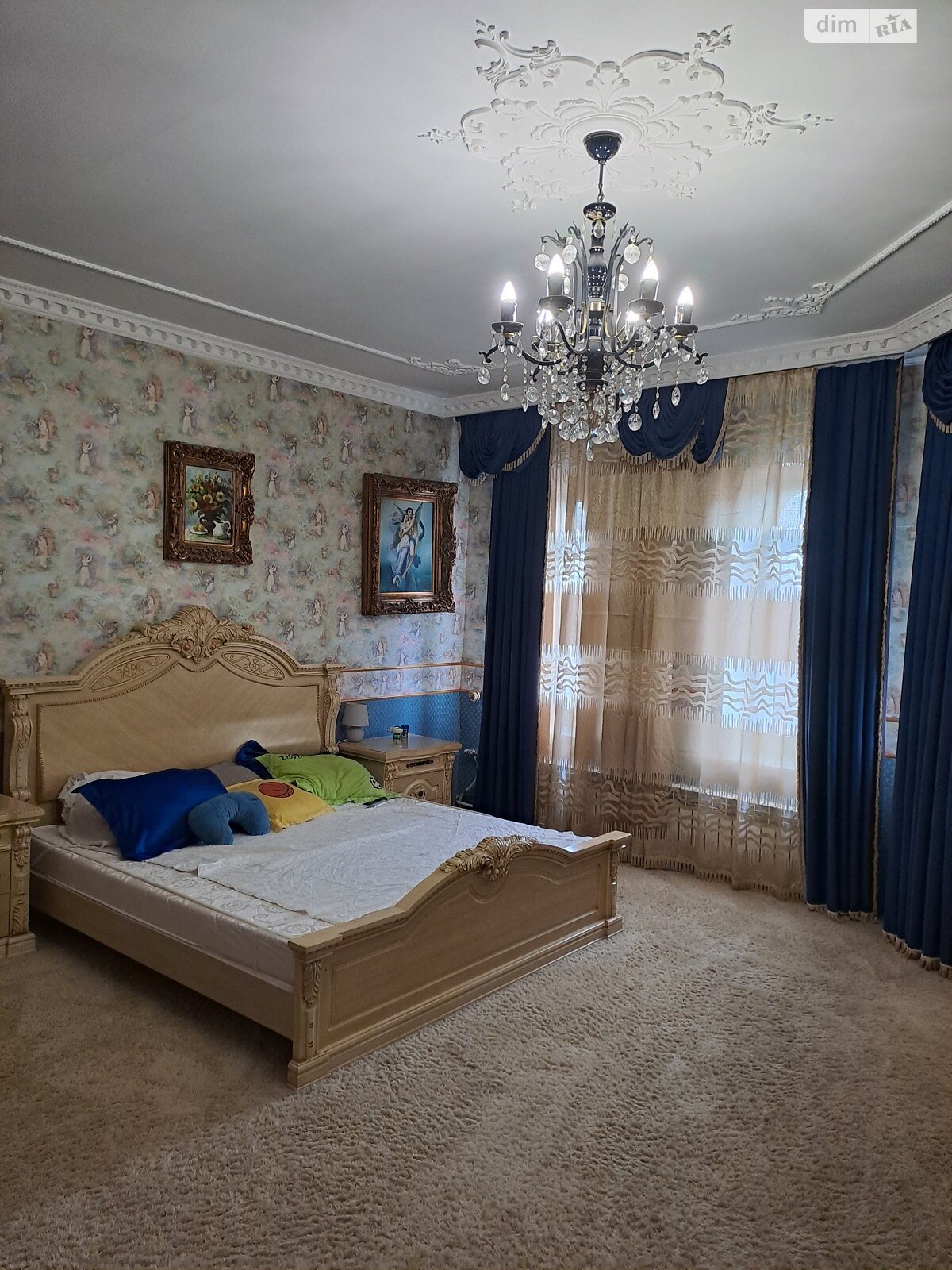 трехэтажный дуплекс, 200 кв. м, кирпич. Сдается помесячно в Киеве, в районе Русановские Сады фото 1 трехэтажный дуплекс, 200 кв. м, кирпич. Сдается помесячно в Киеве, в районе Русановские Сады фото 1