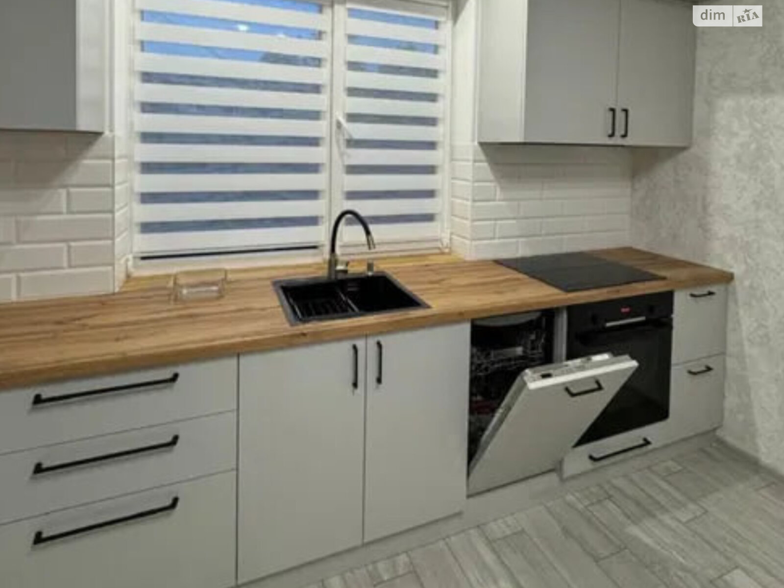 двопроверховий дуплекс, 90.1 кв. м, цегла. Здається помісячно в Луцьку, в районі Гнідава фото 1