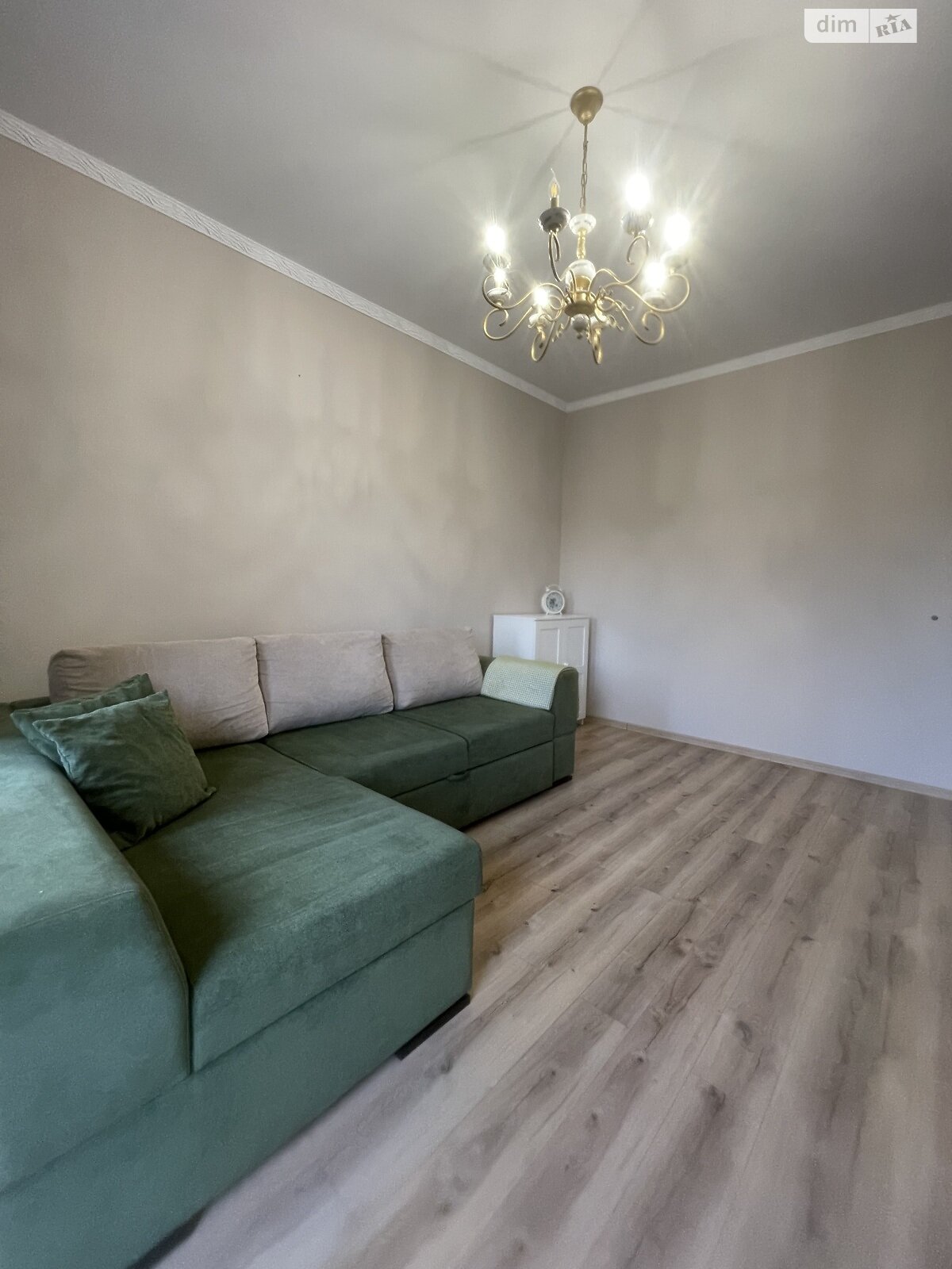 двухэтажный дуплекс, 176 кв. м, кирпич. Сдается помесячно в Минае фото 1