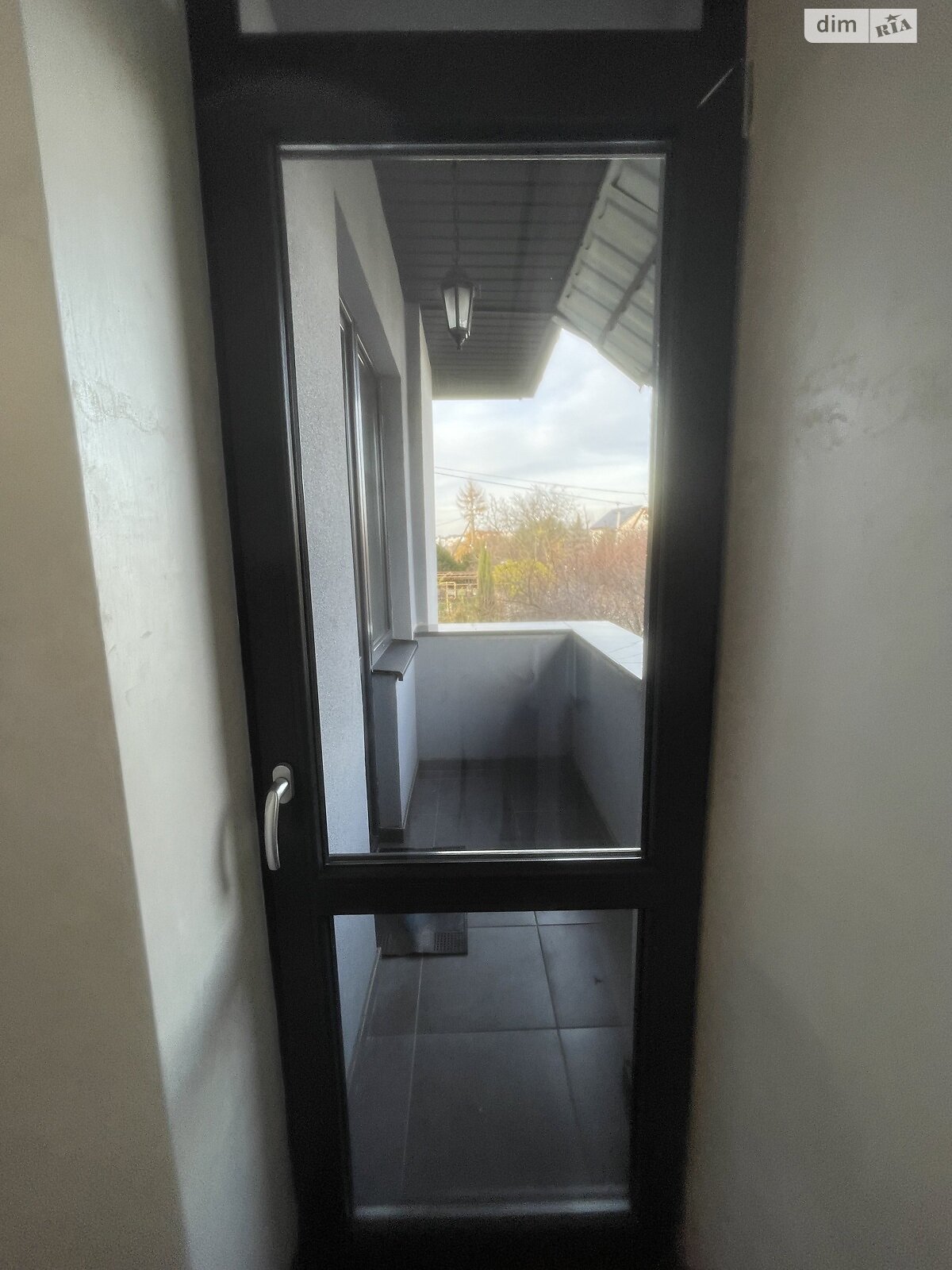 двухэтажный дуплекс, 176 кв. м, кирпич. Сдается помесячно в Минае фото 1