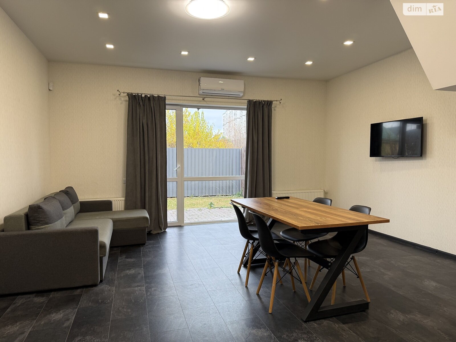 двухэтажный дуплекс, 103.5 кв. м, кирпич. Сдается помесячно в Петропавловской Борщаговке фото 1