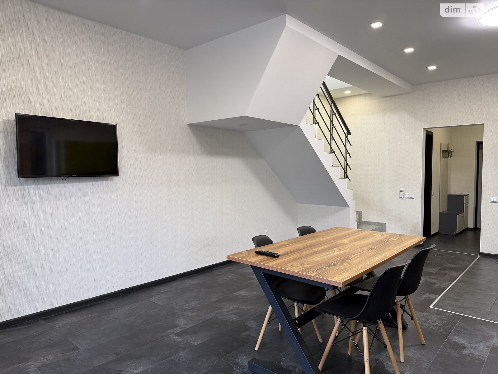 двухэтажный дуплекс, 103.5 кв. м, кирпич. Сдается помесячно в Петропавловской Борщаговке фото 1