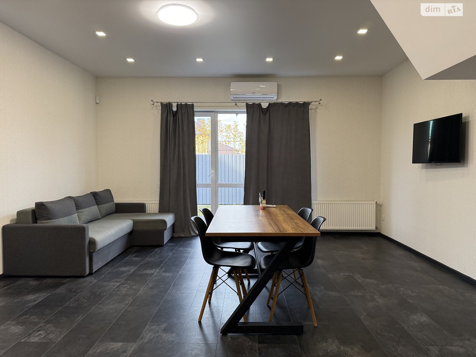 двухэтажный дуплекс, 103.5 кв. м, кирпич. Сдается помесячно в Петропавловской Борщаговке фото 1