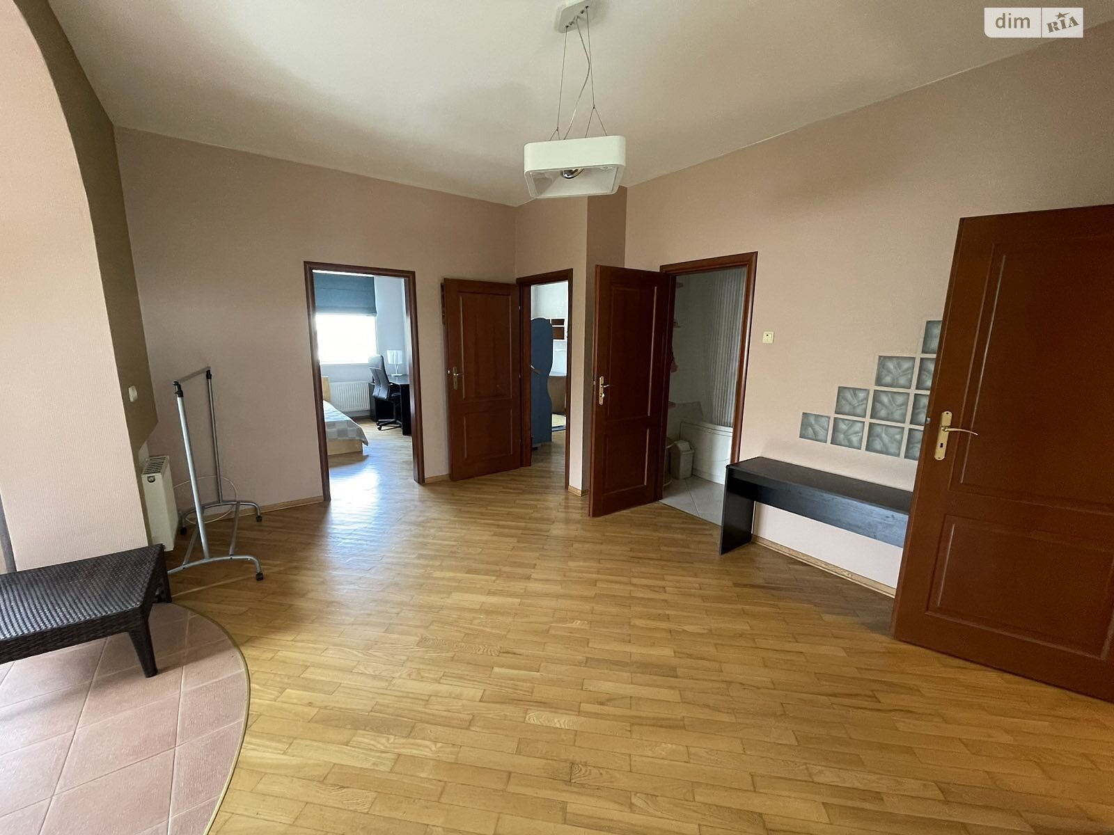двоповерховий дуплекс, 200 кв. м, цегла. Здається помісячно в Тарасівщині фото 1 двоповерховий дуплекс, 200 кв. м, цегла. Здається помісячно в Тарасівщині фото 1