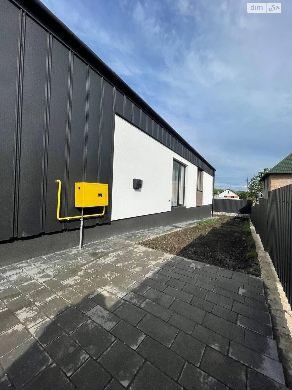 одноэтажный дуплекс, 98 кв. м, кирпич. Сдается помесячно в Тернополе фото 1 одноэтажный дуплекс, 98 кв. м, кирпич. Сдается помесячно в Тернополе фото 1