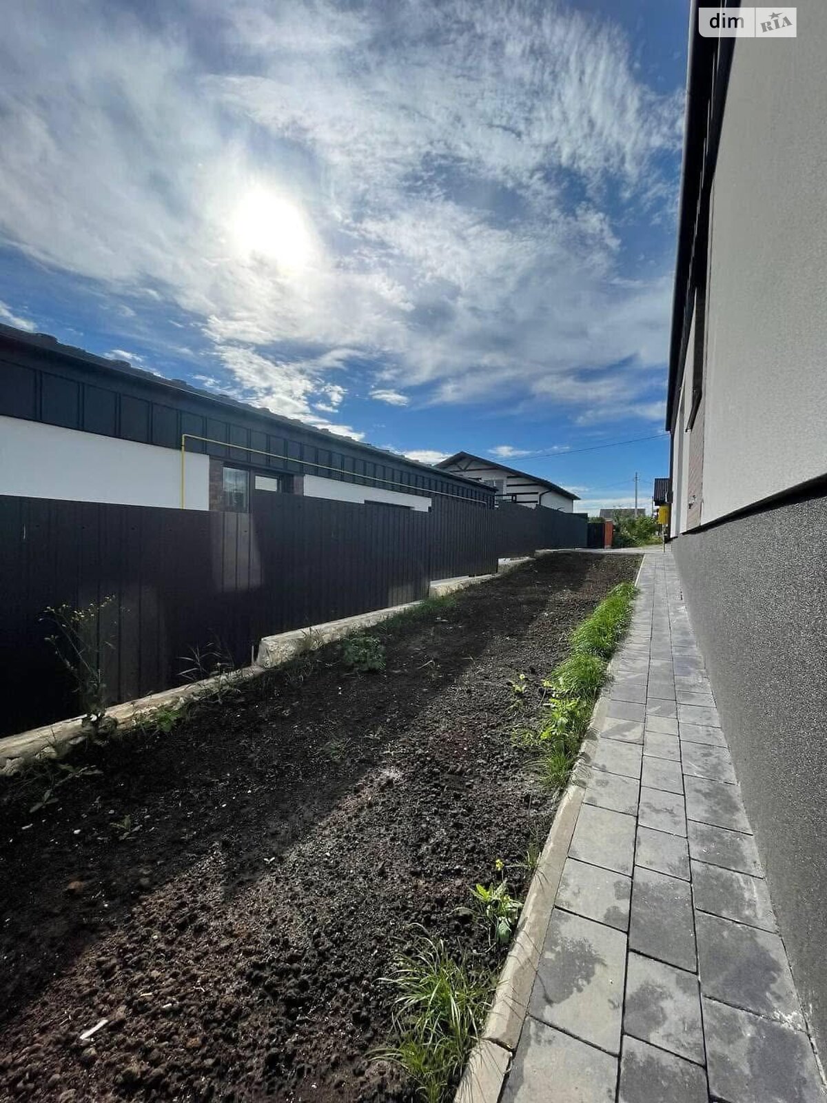 одноэтажный дуплекс, 98 кв. м, кирпич. Сдается помесячно в Тернополе фото 1 одноэтажный дуплекс, 98 кв. м, кирпич. Сдается помесячно в Тернополе фото 1