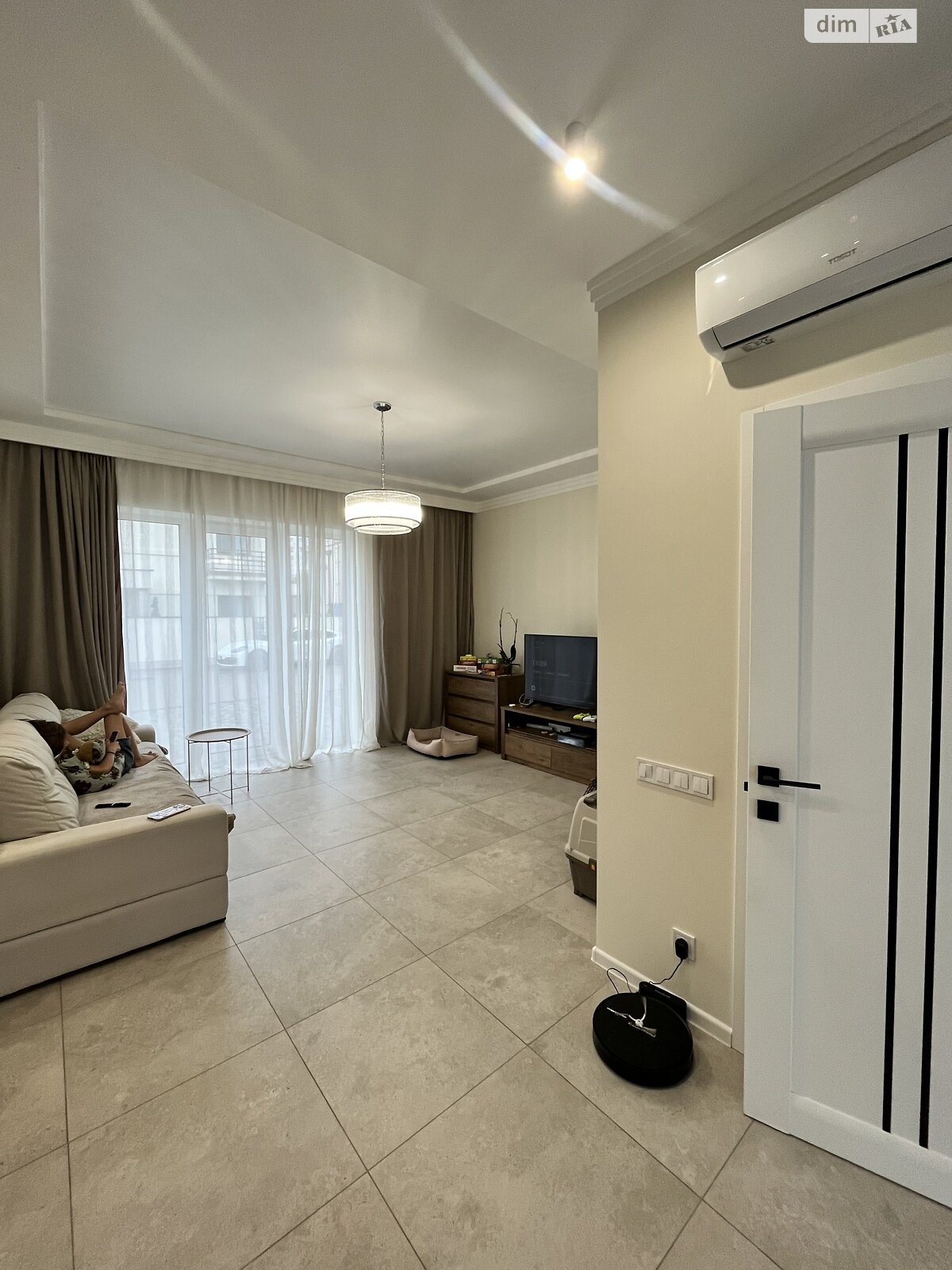 двоповерховий дуплекс, 122 кв. м, цегла. Здається помісячно в Ужгороді фото 1 двоповерховий дуплекс, 122 кв. м, цегла. Здається помісячно в Ужгороді фото 1