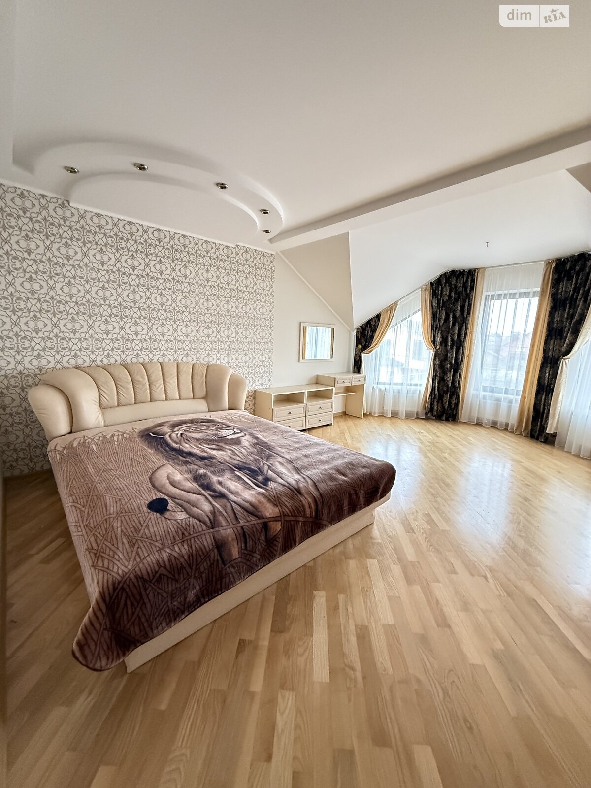 двухэтажный дуплекс, 150 кв. м, кирпич. Сдается помесячно в Виннице, в районе Старый город фото 1