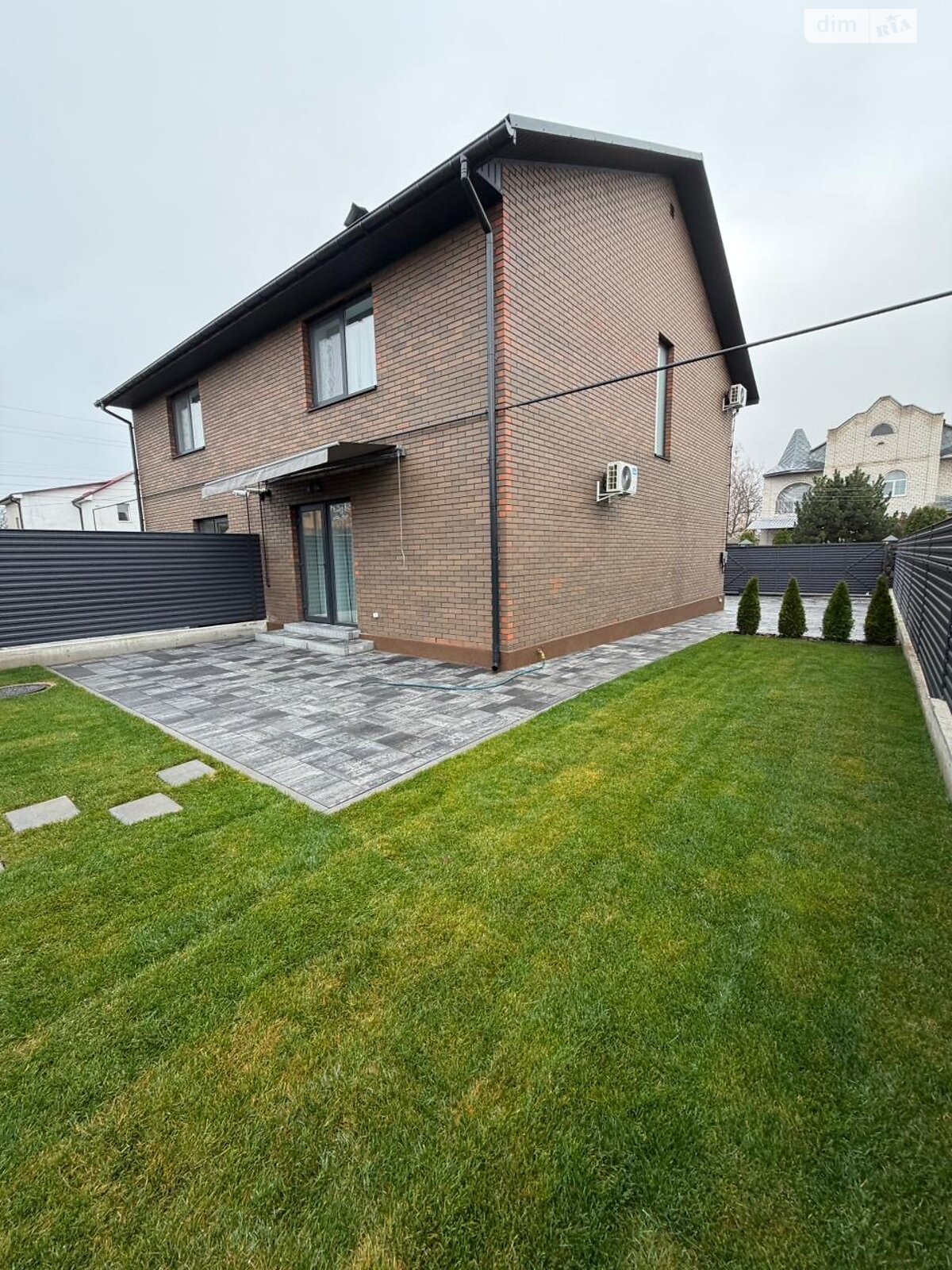 двоповерховий дуплекс, 105 кв. м, кирпич. Здається помісячно в Вінницьких Хуторах фото 1 двоповерховий дуплекс, 105 кв. м, кирпич. Здається помісячно в Вінницьких Хуторах фото 1