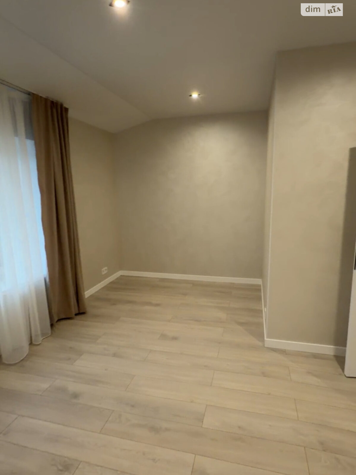 двоповерховий дуплекс, 105 кв. м, кирпич. Здається помісячно в Вінницьких Хуторах фото 1 двоповерховий дуплекс, 105 кв. м, кирпич. Здається помісячно в Вінницьких Хуторах фото 1