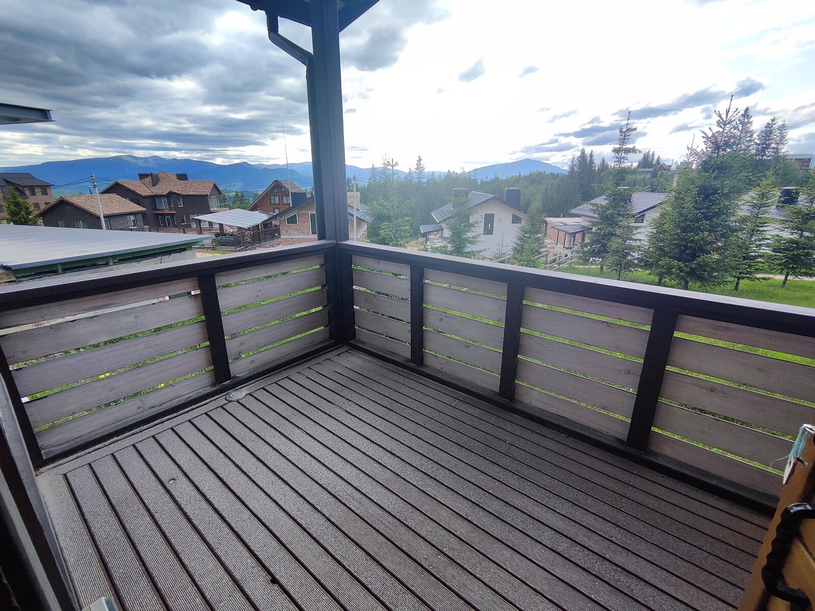 одноповерховий дуплекс, 65 кв. м, каркасно-щитовий. Здається помісячно в Яблуниці фото 1