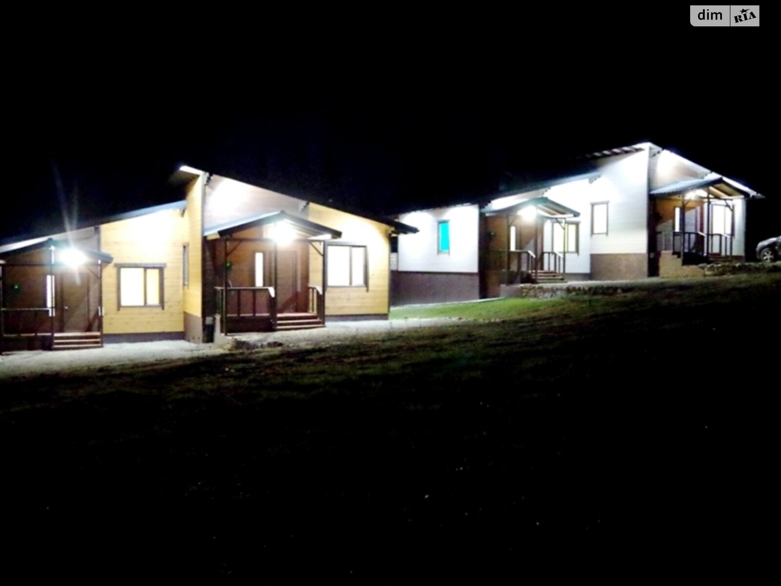 одноповерховий дуплекс, 65 кв. м, каркасно-щитовий. Здається помісячно в Яблуниці фото 1