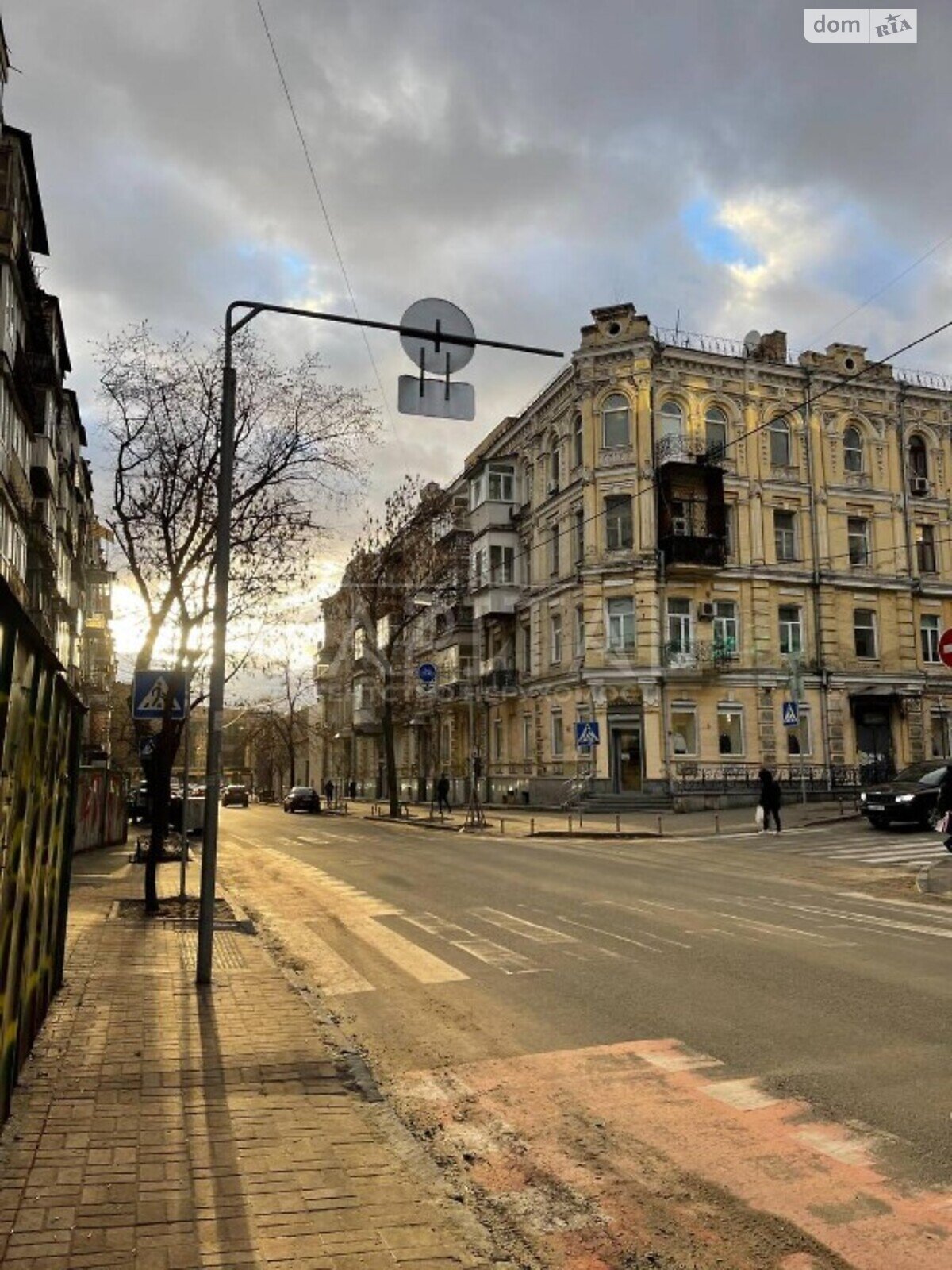 Спеціальне приміщення в Києві, здам в оренду по Олеся Гончара вулиця 75, район Шевченківський, ціна: 65 835 грн за об’єкт фото 1