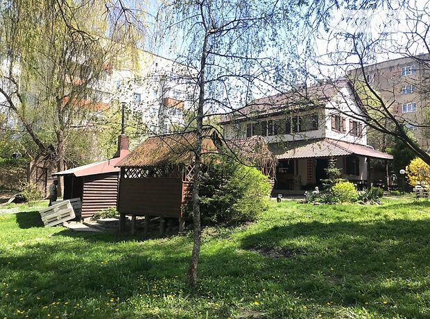 Бар, кафе, ресторан в Луцке, сдам в аренду по Задворецька (Зои Космодемьянской) улица, район Центр, цена: 20 000 грн за объект фото 1 Бар, кафе, ресторан в Луцке, сдам в аренду по Задворецька (Зои Космодемьянской) улица, район Центр, цена: 20 000 грн за объект фото 1