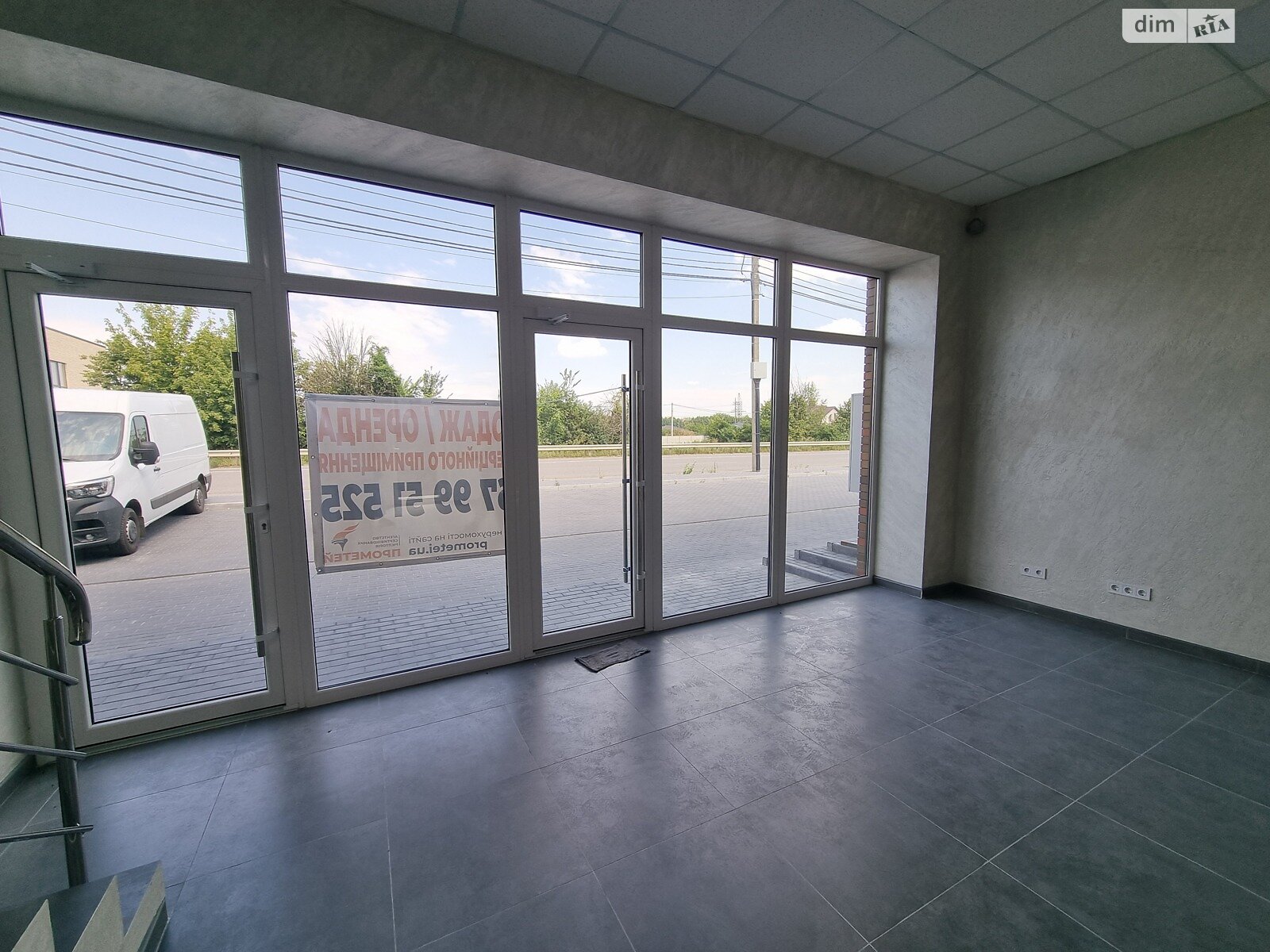 Комерційне приміщення в Агрономічному, Трояндовий провулок 1Д, ціна оренди: 35 000 грн за об’єкт фото 1 Комерційне приміщення в Агрономічному, Трояндовий провулок 1Д, ціна оренди: 35 000 грн за об’єкт фото 1