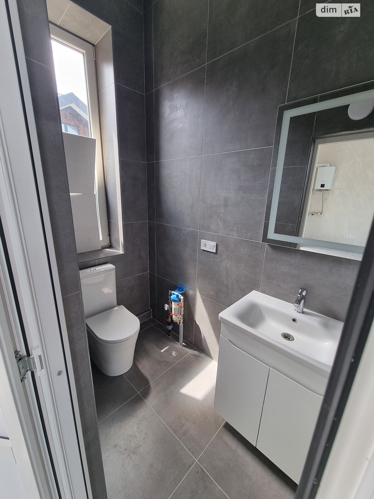 Комерційне приміщення в Агрономічному, Трояндовий провулок 1Д, ціна оренди: 35 000 грн за об’єкт фото 1 Комерційне приміщення в Агрономічному, Трояндовий провулок 1Д, ціна оренди: 35 000 грн за об’єкт фото 1