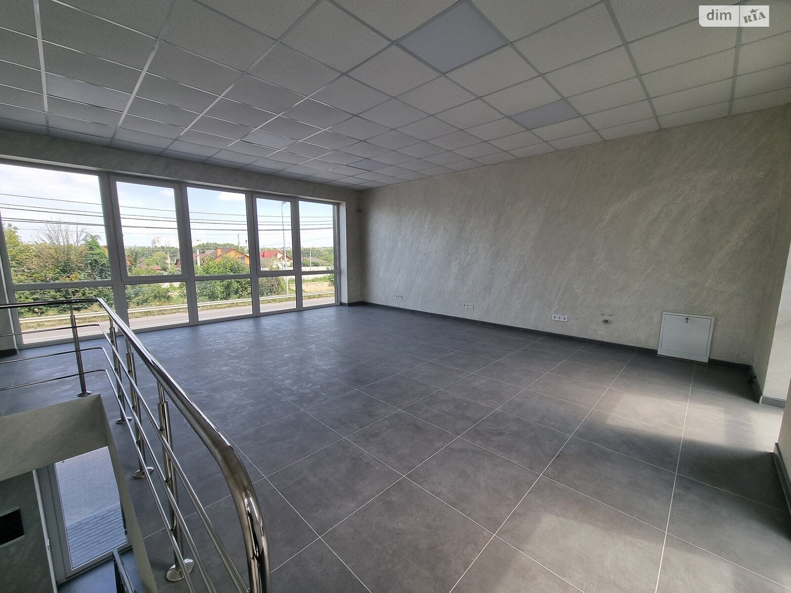 Комерційне приміщення в Агрономічному, Трояндовий провулок 1Д, ціна оренди: 35 000 грн за об’єкт фото 1 Комерційне приміщення в Агрономічному, Трояндовий провулок 1Д, ціна оренди: 35 000 грн за об’єкт фото 1