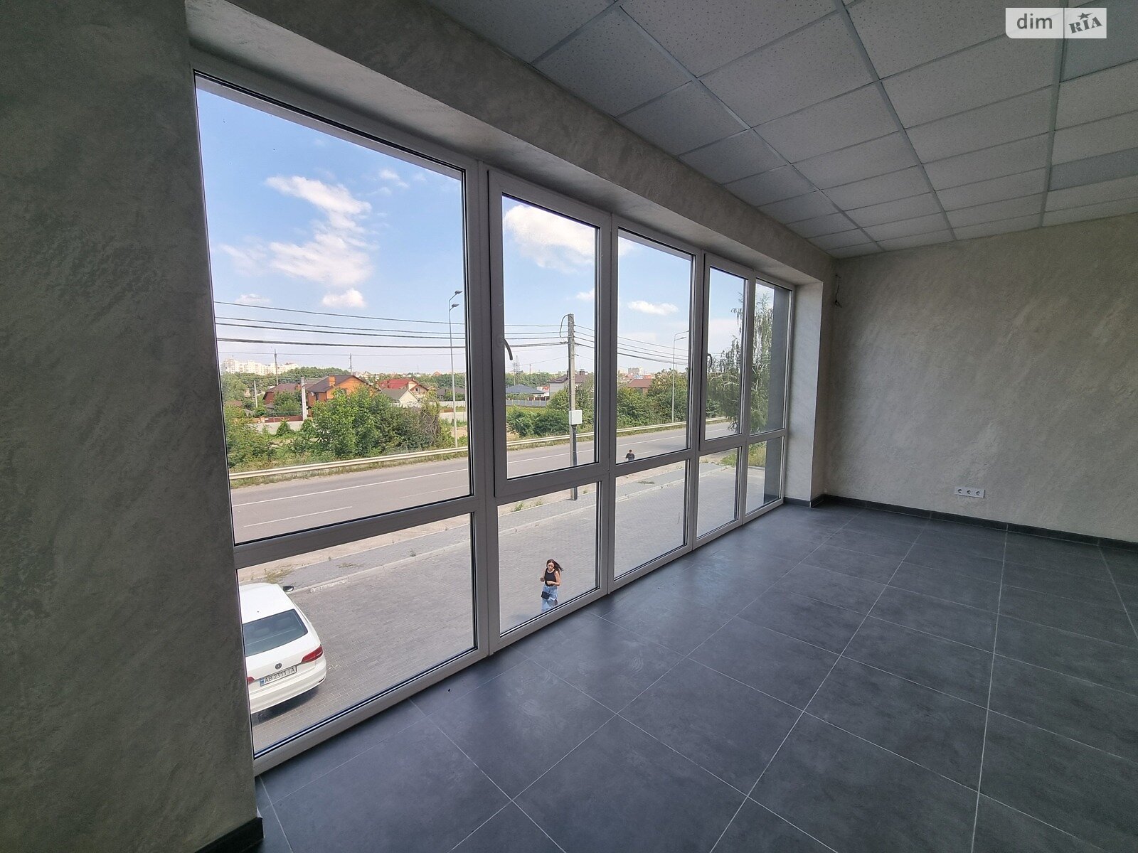 Комерційне приміщення в Агрономічному, Трояндовий провулок 1Д, ціна оренди: 35 000 грн за об’єкт фото 1 Комерційне приміщення в Агрономічному, Трояндовий провулок 1Д, ціна оренди: 35 000 грн за об’єкт фото 1