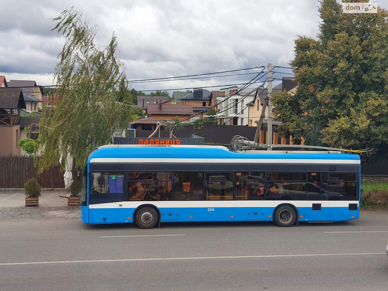 Комерційне приміщення в Агрономічному, Парковий провулок 2, ціна оренди: 9 999 грн за об’єкт фото 1 Комерційне приміщення в Агрономічному, Парковий провулок 2, ціна оренди: 9 999 грн за об’єкт фото 1