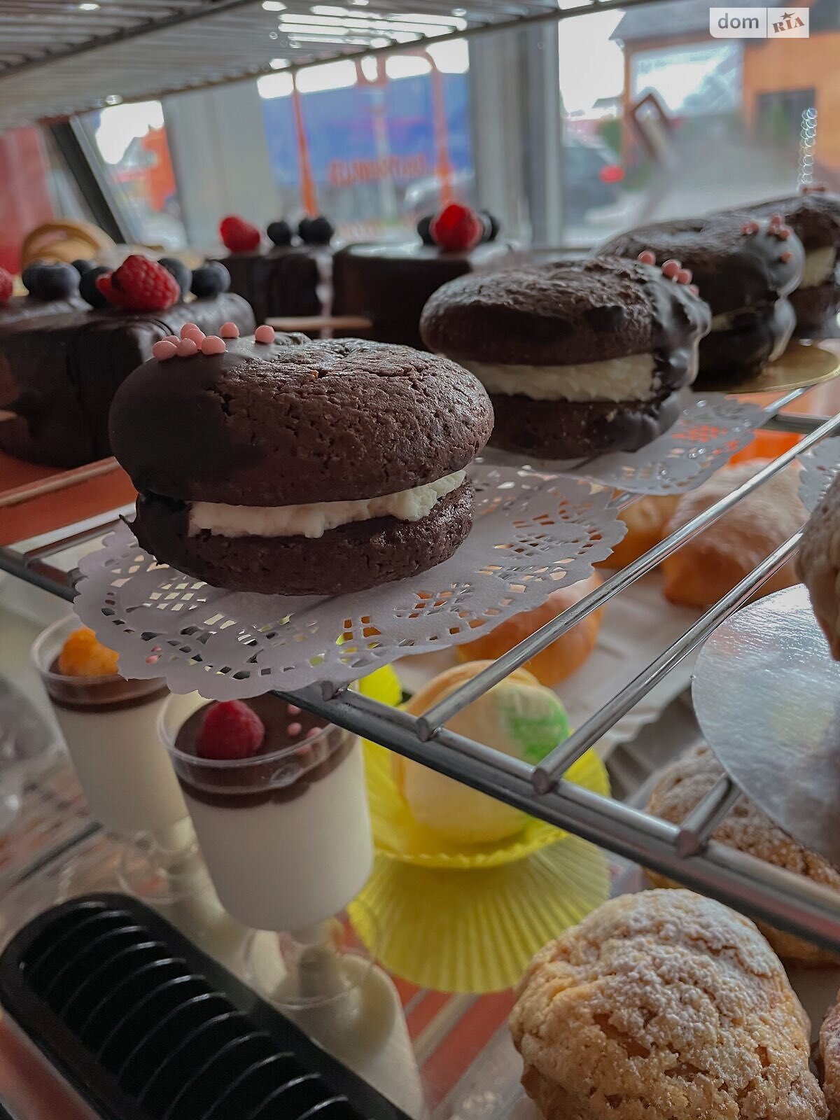 Комерційне приміщення в Агрономічному, Парковий провулок 2, ціна оренди: 9 999 грн за об’єкт фото 1 Комерційне приміщення в Агрономічному, Парковий провулок 2, ціна оренди: 9 999 грн за об’єкт фото 1