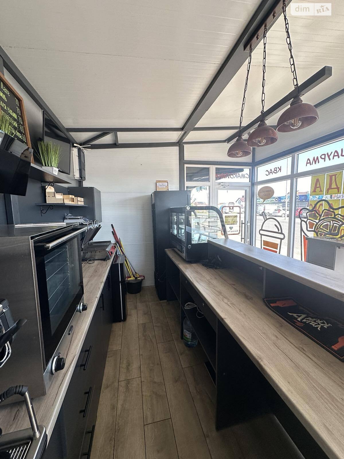 Комерційне приміщення в Агрономічному, Парковий провулок 2, ціна оренди: 9 999 грн за об’єкт фото 1 Комерційне приміщення в Агрономічному, Парковий провулок 2, ціна оренди: 9 999 грн за об’єкт фото 1