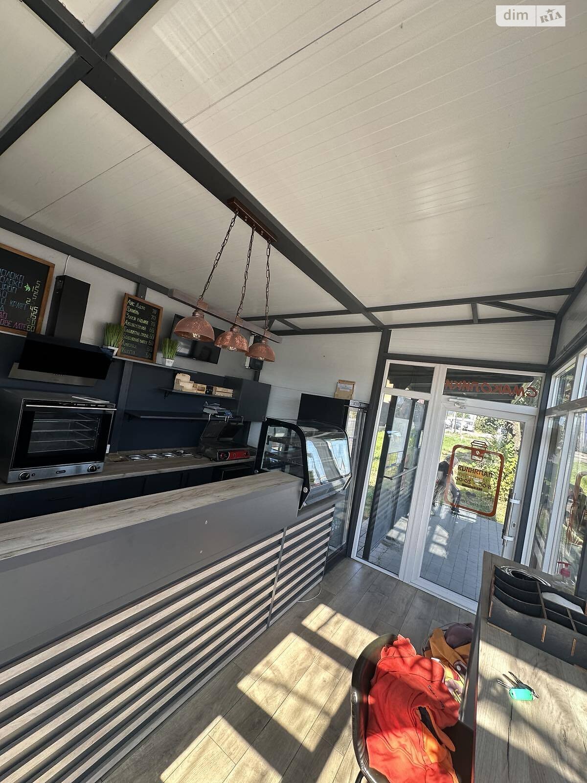 Комерційне приміщення в Агрономічному, Парковий провулок 2, ціна оренди: 9 999 грн за об’єкт фото 1 Комерційне приміщення в Агрономічному, Парковий провулок 2, ціна оренди: 9 999 грн за об’єкт фото 1