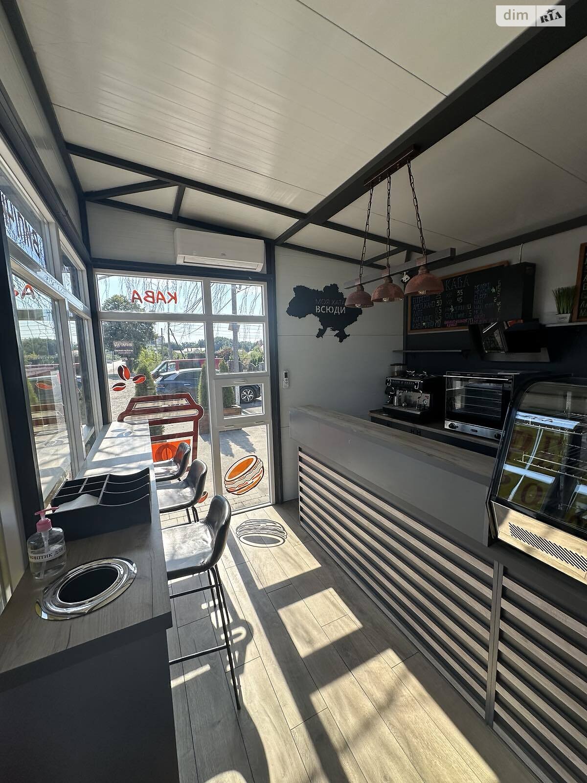 Комерційне приміщення в Агрономічному, Парковий провулок 2, ціна оренди: 9 999 грн за об’єкт фото 1 Комерційне приміщення в Агрономічному, Парковий провулок 2, ціна оренди: 9 999 грн за об’єкт фото 1