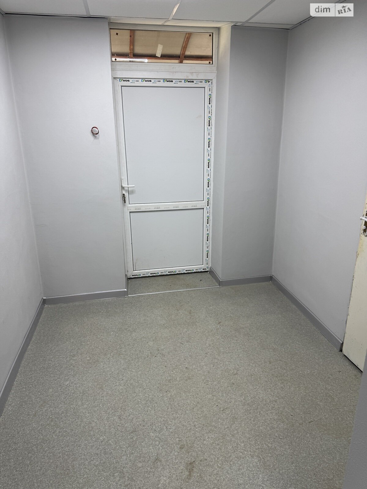 Комерційне приміщення в Баранинці, здам в оренду по Черкаська вулиця 6, ціна: 129 132 грн за об’єкт фото 1 Комерційне приміщення в Баранинці, здам в оренду по Черкаська вулиця 6, ціна: 129 132 грн за об’єкт фото 1