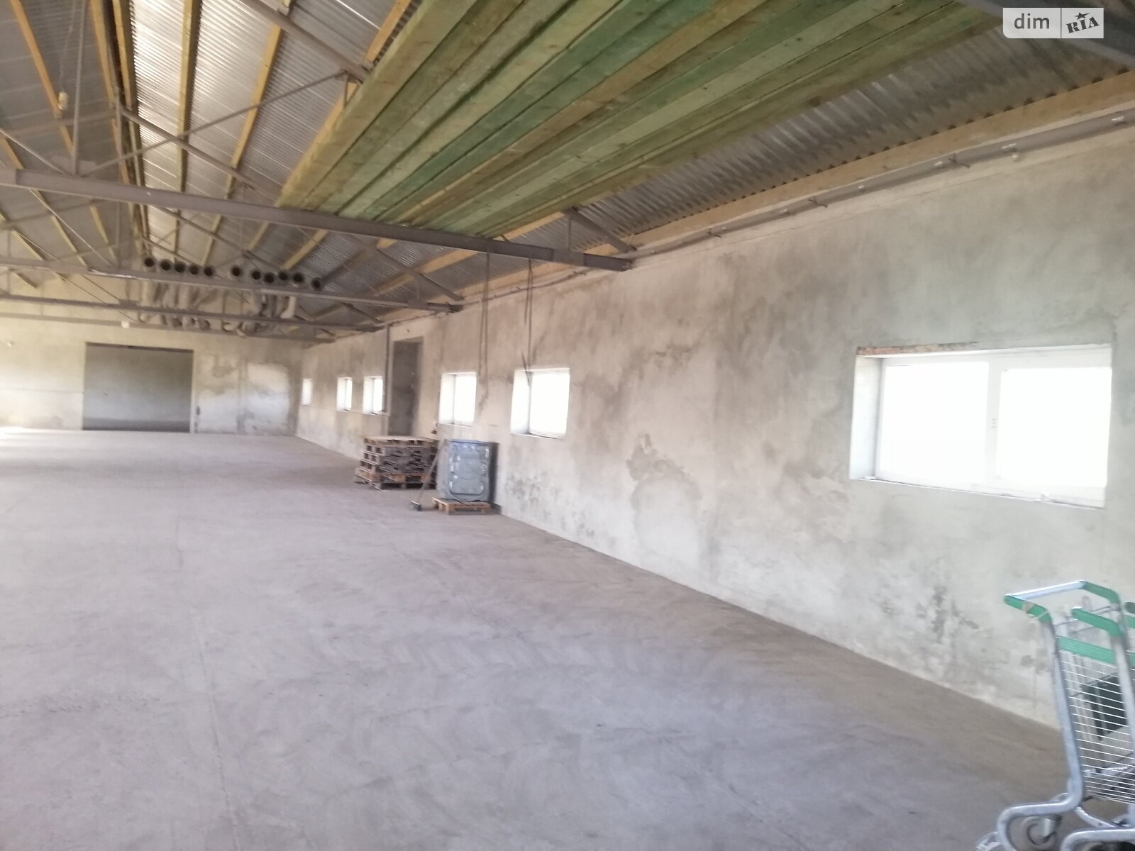 Комерційне приміщення в Баранинці, Центральна вулиця, ціна оренди: 50 580 грн за об’єкт фото 1 Комерційне приміщення в Баранинці, Центральна вулиця, ціна оренди: 50 580 грн за об’єкт фото 1