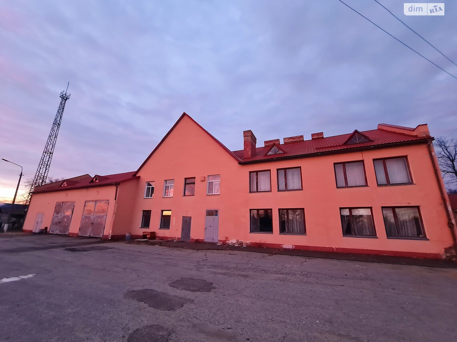 Комерційне приміщення в Баришівці, здам в оренду по Торфʼяна вулиця, район Баришівка, ціна: 20 000 грн за об’єкт фото 1 Комерційне приміщення в Баришівці, здам в оренду по Торфʼяна вулиця, район Баришівка, ціна: 20 000 грн за об’єкт фото 1