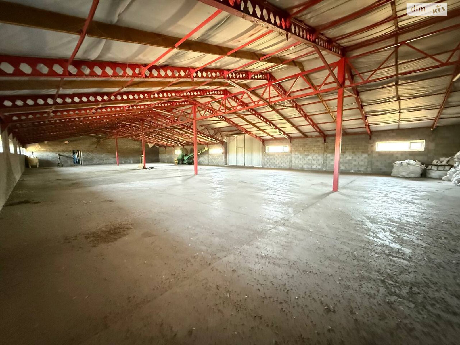 Комерційне приміщення в Башмачці, Осипенка, ціна оренди: 91 553 грн за об’єкт фото 1