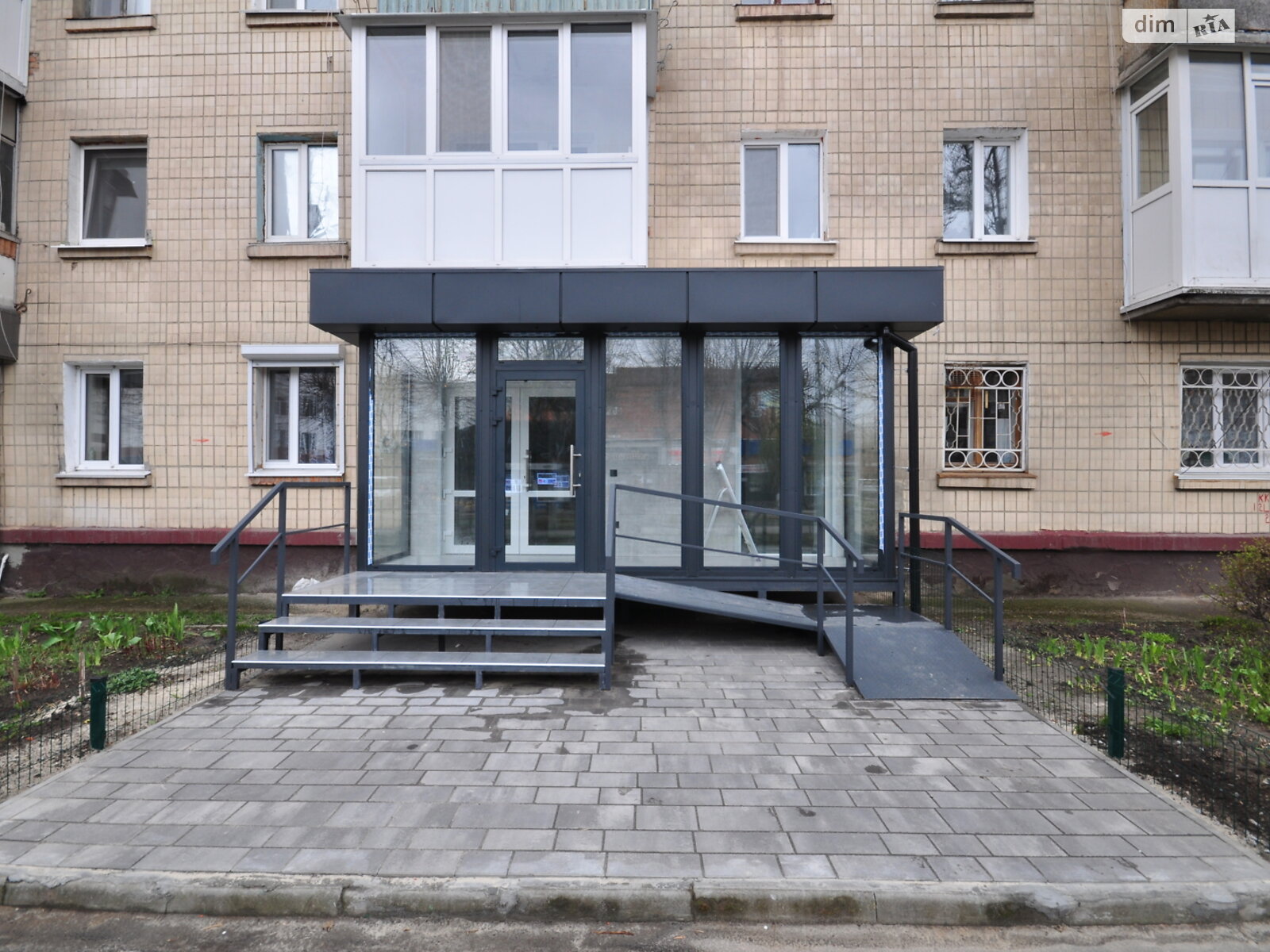 Комерційне приміщення в Білій Церкві, здам в оренду по Волонтерська (Турчанінова) вулиця 1, район Піонерська, ціна: 34 000 грн за об’єкт фото 1 Комерційне приміщення в Білій Церкві, здам в оренду по Волонтерська (Турчанінова) вулиця 1, район Піонерська, ціна: 34 000 грн за об’єкт фото 1