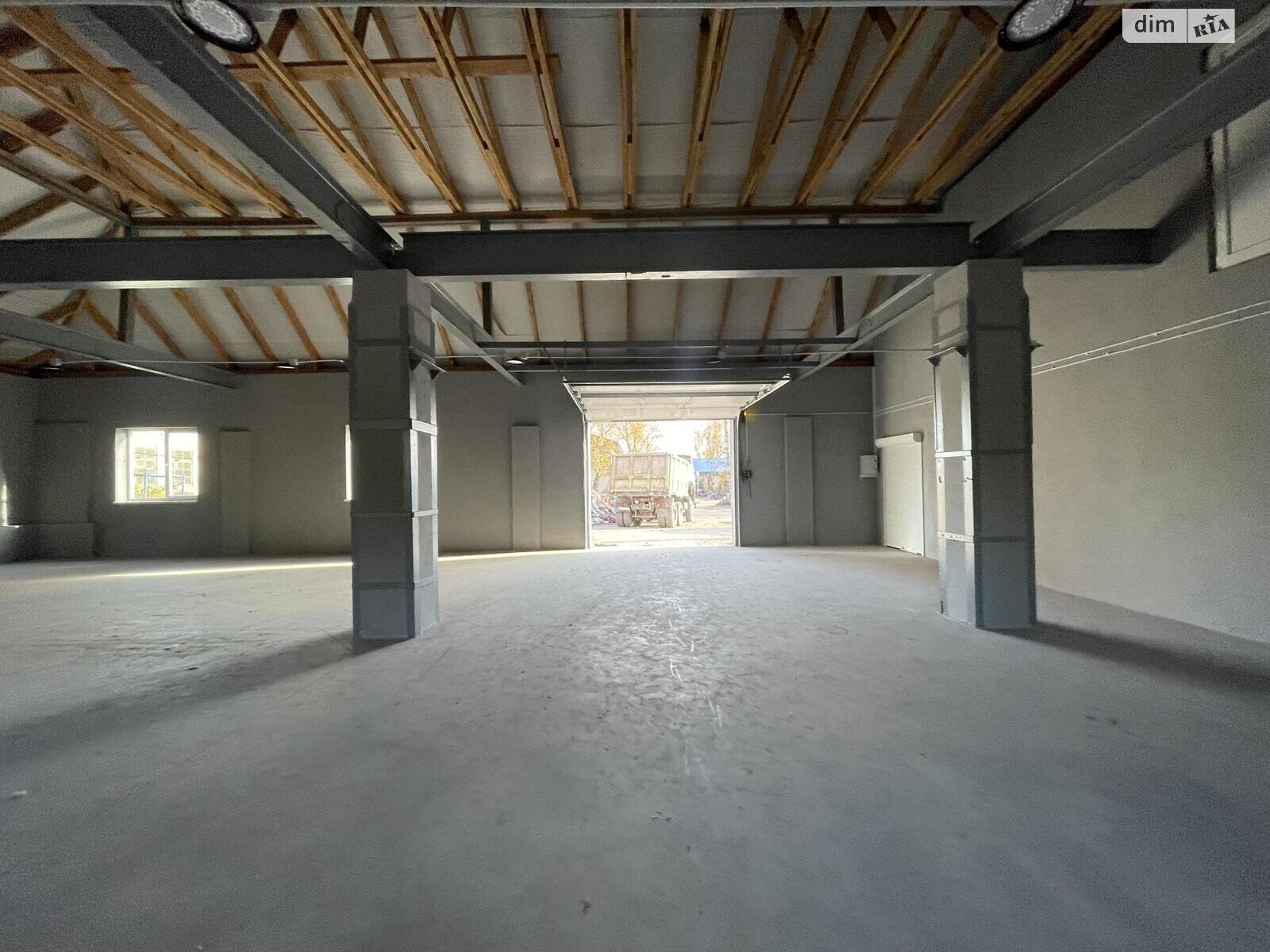 Коммерческое помещение в Биле, Бродовская Боковая улица, цена аренды: 35 360 грн за объект фото 1 Коммерческое помещение в Биле, Бродовская Боковая улица, цена аренды: 35 360 грн за объект фото 1