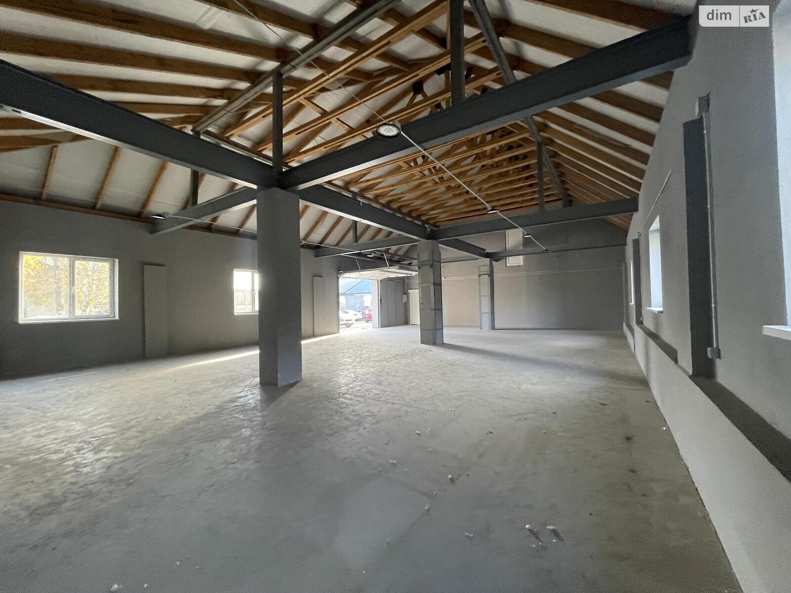 Коммерческое помещение в Биле, Бродовская Боковая улица, цена аренды: 35 360 грн за объект фото 1 Коммерческое помещение в Биле, Бродовская Боковая улица, цена аренды: 35 360 грн за объект фото 1