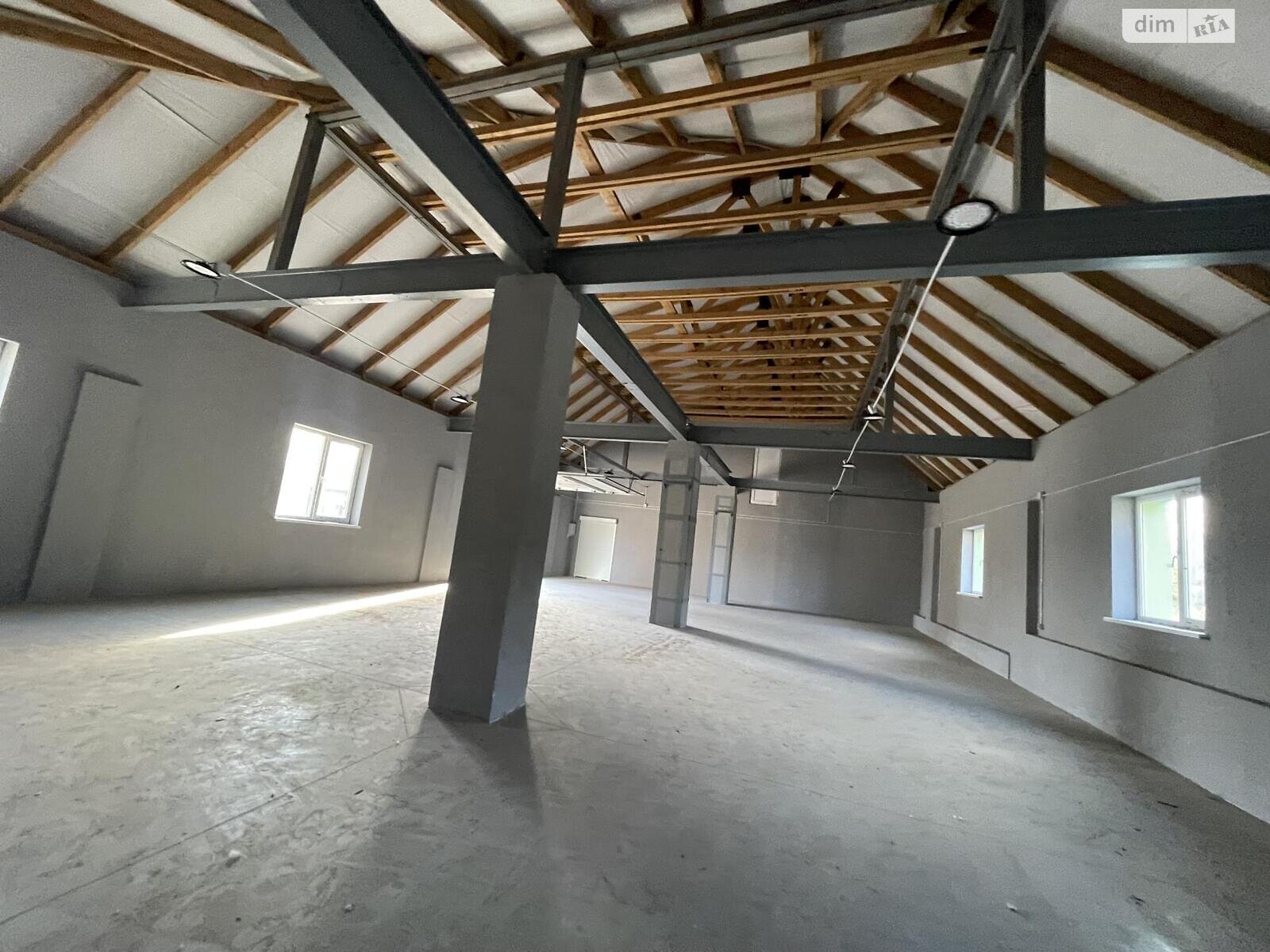 Коммерческое помещение в Биле, Бродовская Боковая улица, цена аренды: 35 360 грн за объект фото 1 Коммерческое помещение в Биле, Бродовская Боковая улица, цена аренды: 35 360 грн за объект фото 1