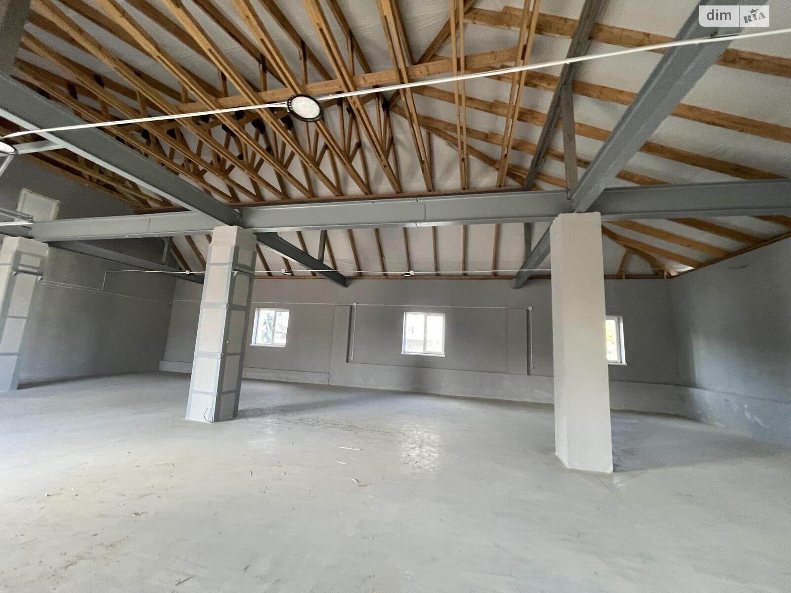 Коммерческое помещение в Биле, Бродовская Боковая улица, цена аренды: 35 360 грн за объект фото 1 Коммерческое помещение в Биле, Бродовская Боковая улица, цена аренды: 35 360 грн за объект фото 1