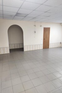 Комерційне приміщення в Чабанах, Юності вулиця 3, ціна оренди: 15 000 грн за об’єкт фото 2