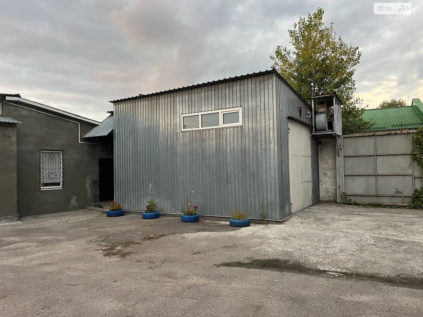 Коммерческое помещение в Черкассах, Береговая улица, цена аренды: 5 850 грн за объект фото 1 Коммерческое помещение в Черкассах, Береговая улица, цена аренды: 5 850 грн за объект фото 1