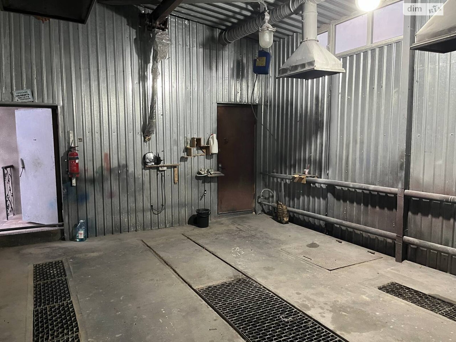 Коммерческое помещение в Черкассах, Береговая улица, цена аренды: 5 850 грн за объект фото 1 Коммерческое помещение в Черкассах, Береговая улица, цена аренды: 5 850 грн за объект фото 1