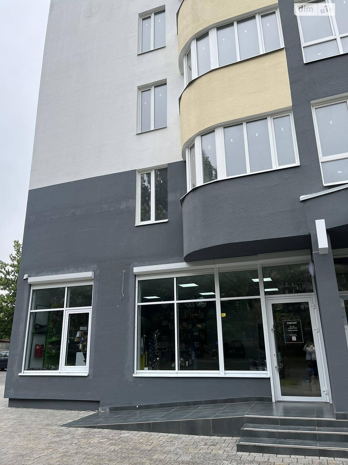 Комерційне приміщення в Черкасах, Митницька вулиця, ціна оренди: 25 050 грн за об’єкт фото 1 Комерційне приміщення в Черкасах, Митницька вулиця, ціна оренди: 25 050 грн за об’єкт фото 1