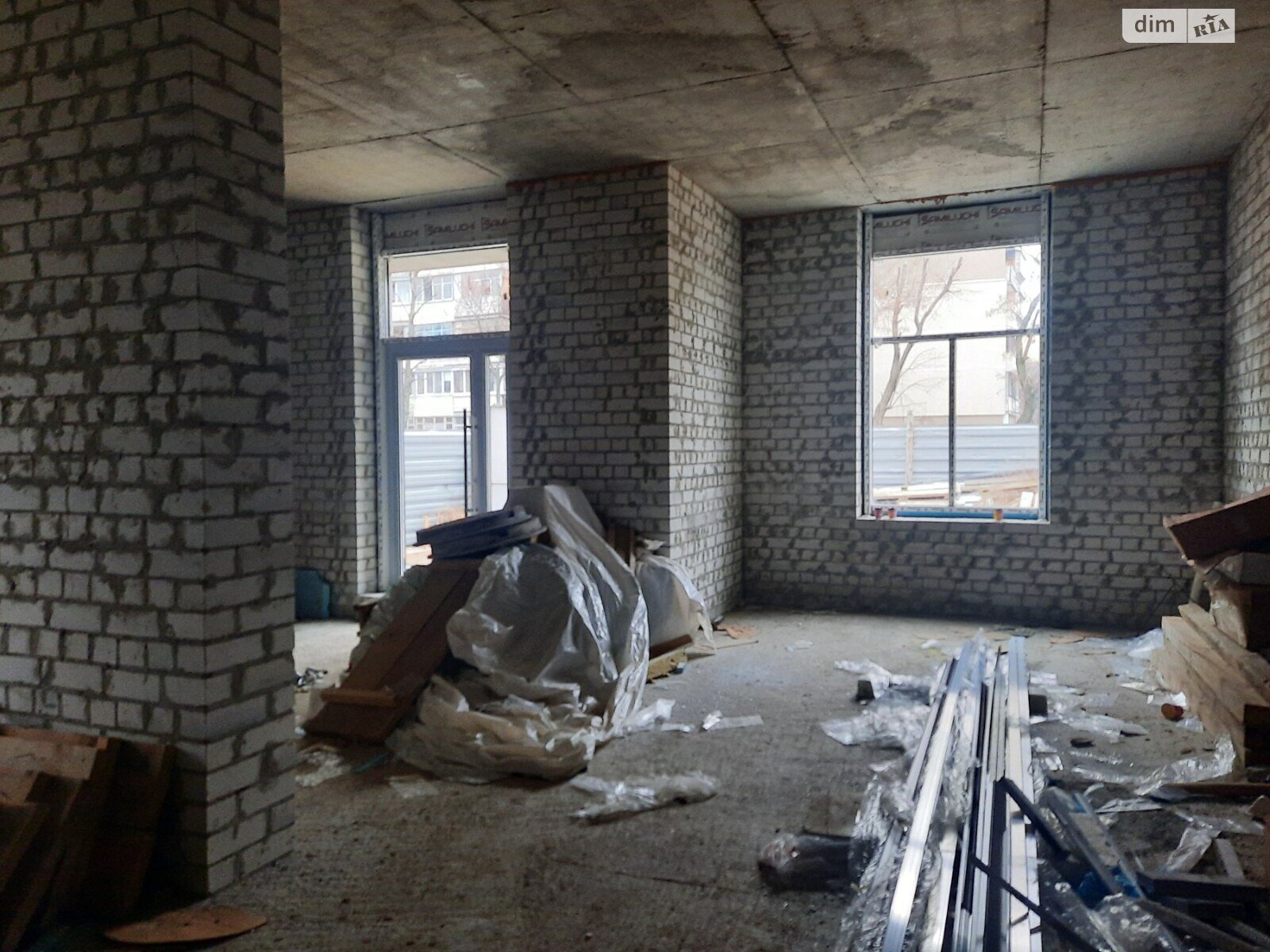 Коммерческое помещение в Черкассах, сдам в аренду по Амброса Сергея улица 35, район Приднепровский, цена: 35 000 грн за объект фото 1 Коммерческое помещение в Черкассах, сдам в аренду по Амброса Сергея улица 35, район Приднепровский, цена: 35 000 грн за объект фото 1