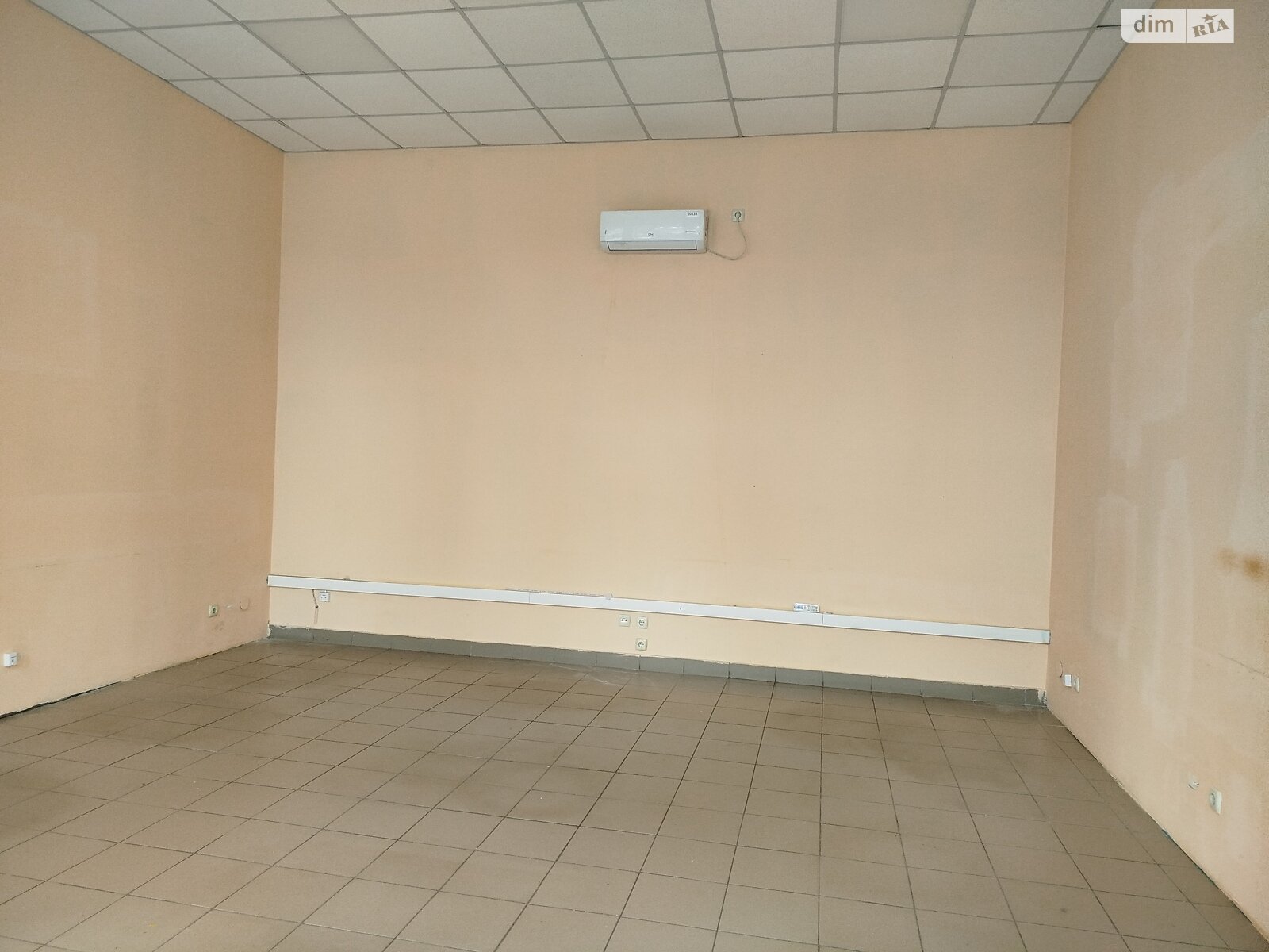 Комерційне приміщення в Черкасах, здам в оренду по Дахнівська вулиця 50, район Соснівський, ціна: 24 570 грн за об’єкт фото 1