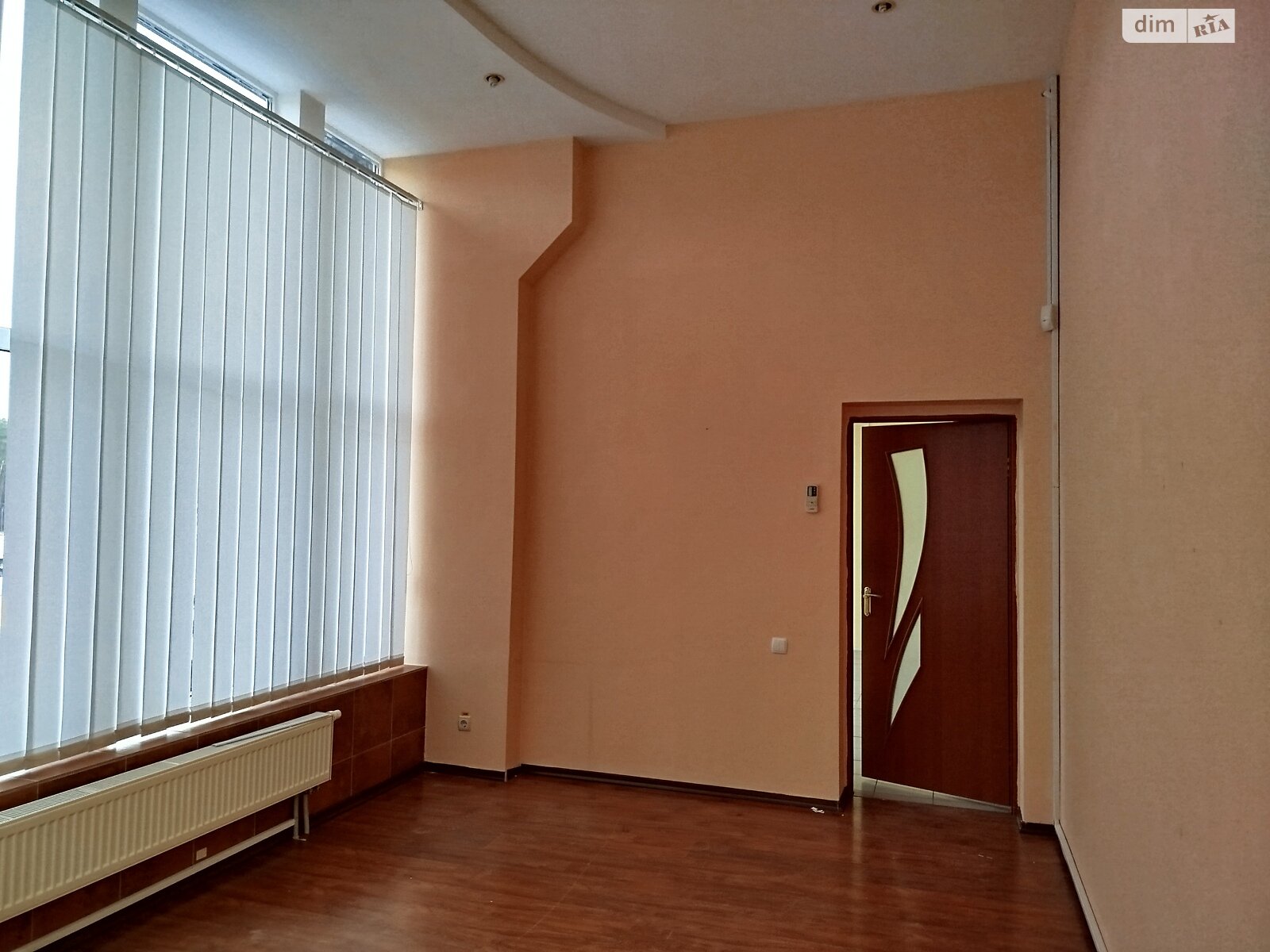 Комерційне приміщення в Черкасах, здам в оренду по Дахнівська вулиця 50, район Соснівський, ціна: 24 570 грн за об’єкт фото 1