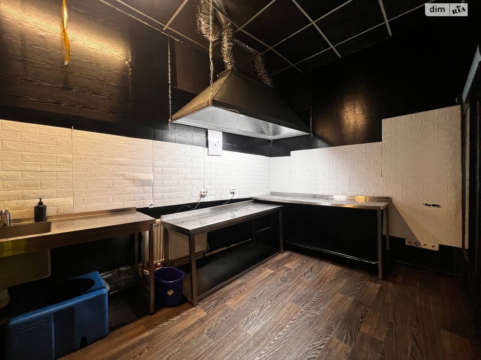 Комерційне приміщення в Черкасах, здам в оренду по Шевченка бульвар 111, район Соснівський, ціна: 23 000 грн за об’єкт фото 1