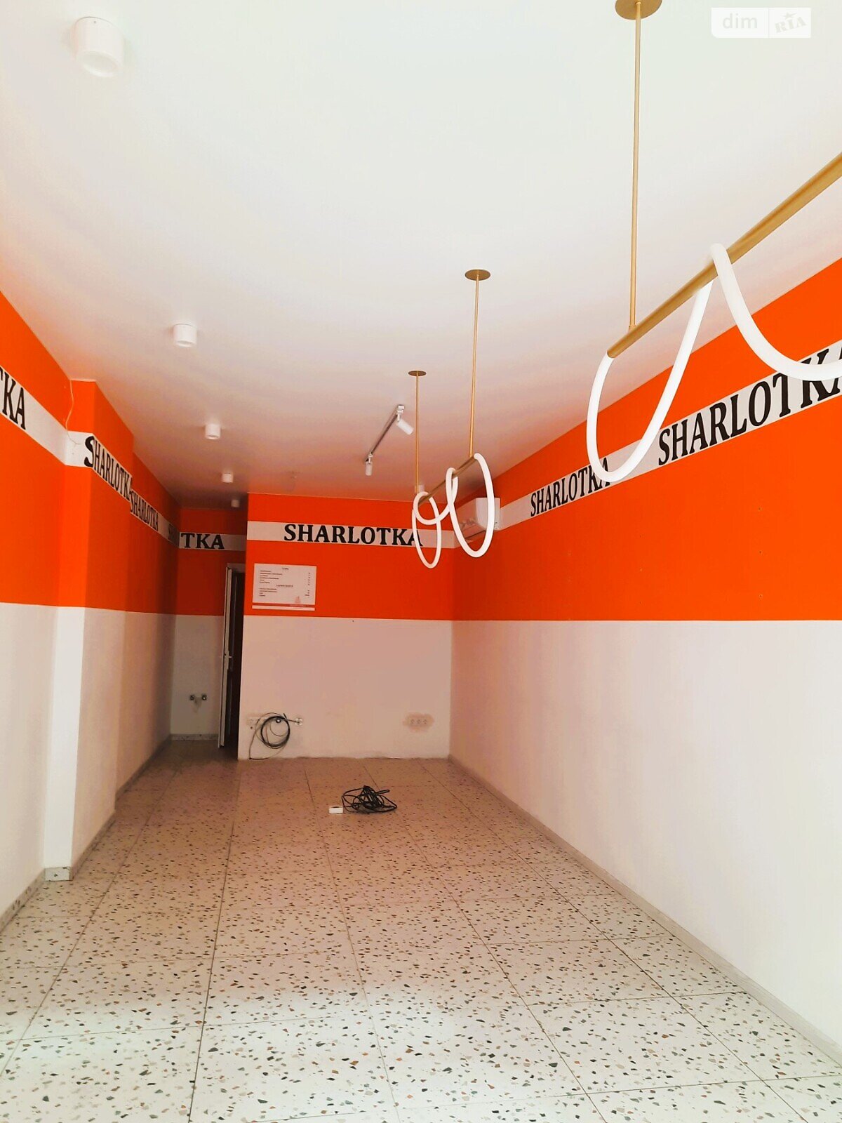 Коммерческое помещение в Черкассах, сдам в аренду по Тараскова улица, район ЮЗР, цена: 22 000 грн за объект фото 1