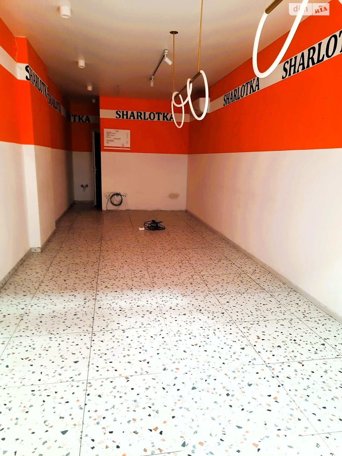 Коммерческое помещение в Черкассах, сдам в аренду по Тараскова улица, район ЮЗР, цена: 22 000 грн за объект фото 1