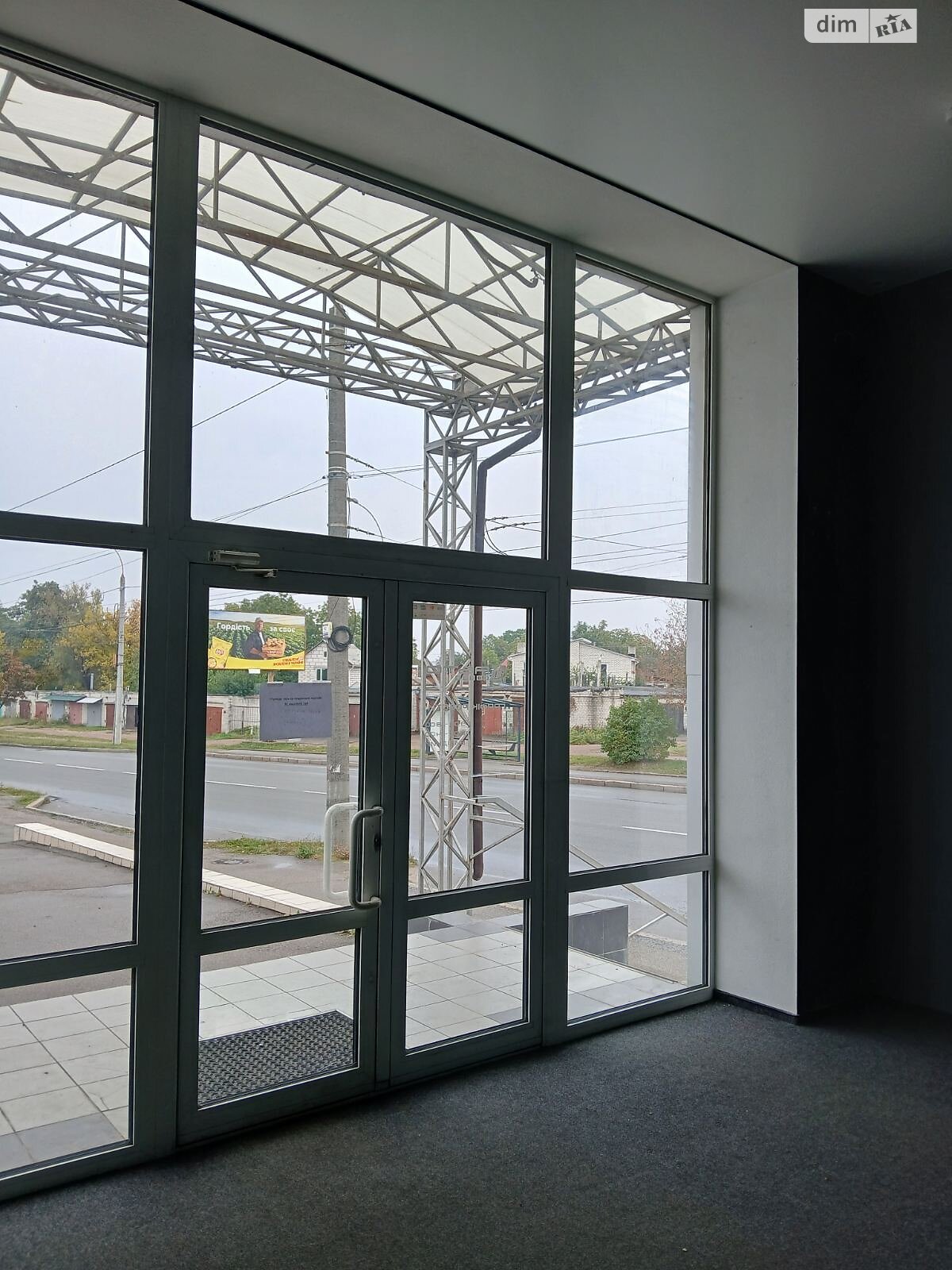 Коммерческое помещение в Чернигове, Казацкая улица, цена аренды: 14 000 грн за объект фото 1 Коммерческое помещение в Чернигове, Казацкая улица, цена аренды: 14 000 грн за объект фото 1