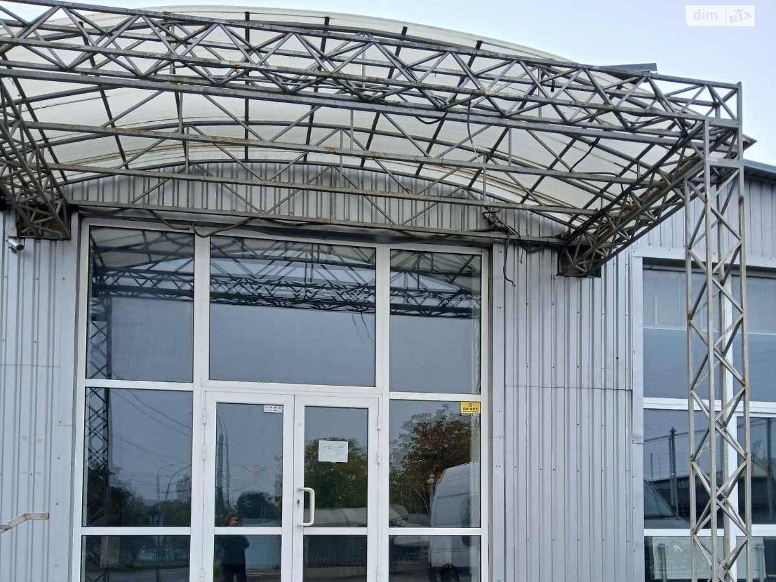 Коммерческое помещение в Чернигове, Казацкая улица, цена аренды: 14 000 грн за объект фото 1 Коммерческое помещение в Чернигове, Казацкая улица, цена аренды: 14 000 грн за объект фото 1